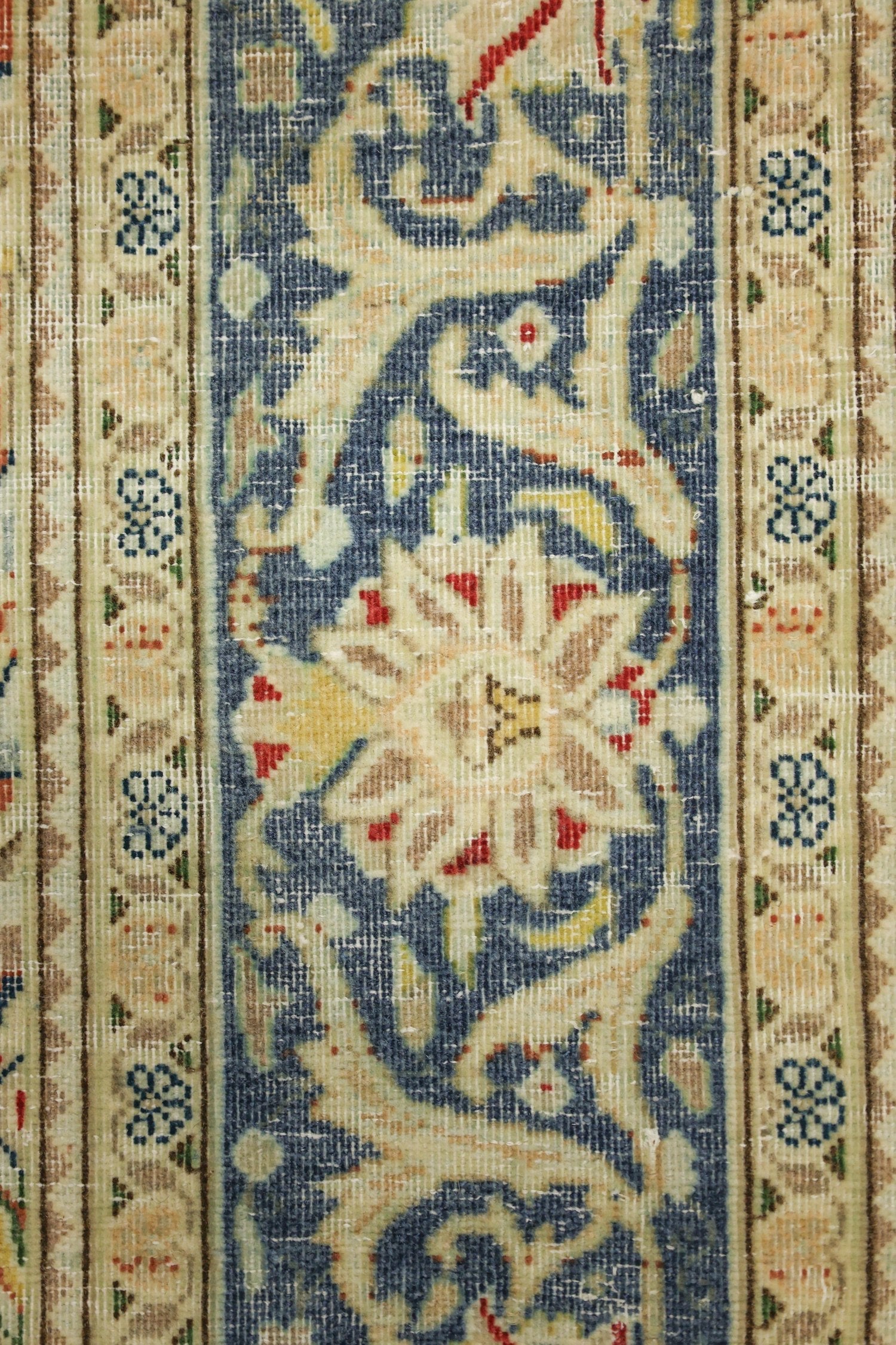 Vintage Kerman Handwoven Transitional Rug, J69557