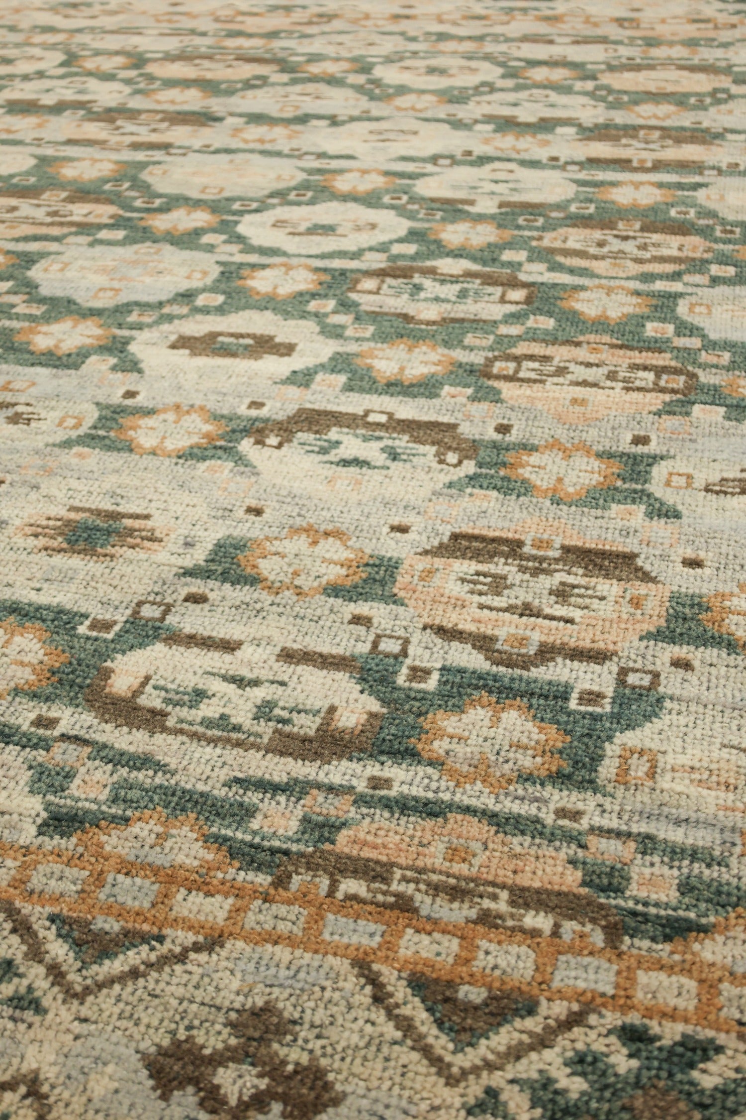 Khotan Handwoven Transitional Rug, J76599