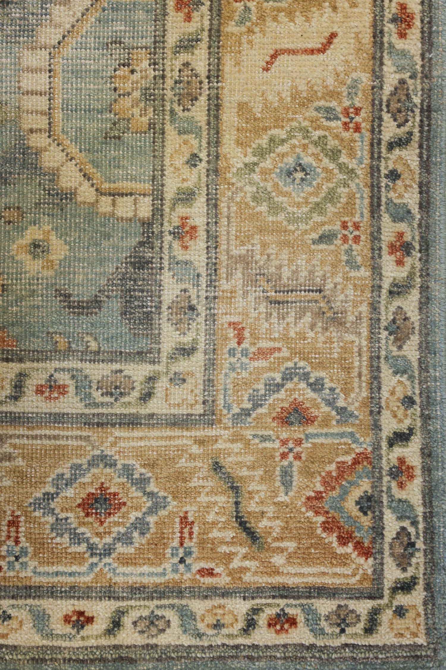 Serapi Handwoven Transitional Rug, J74308