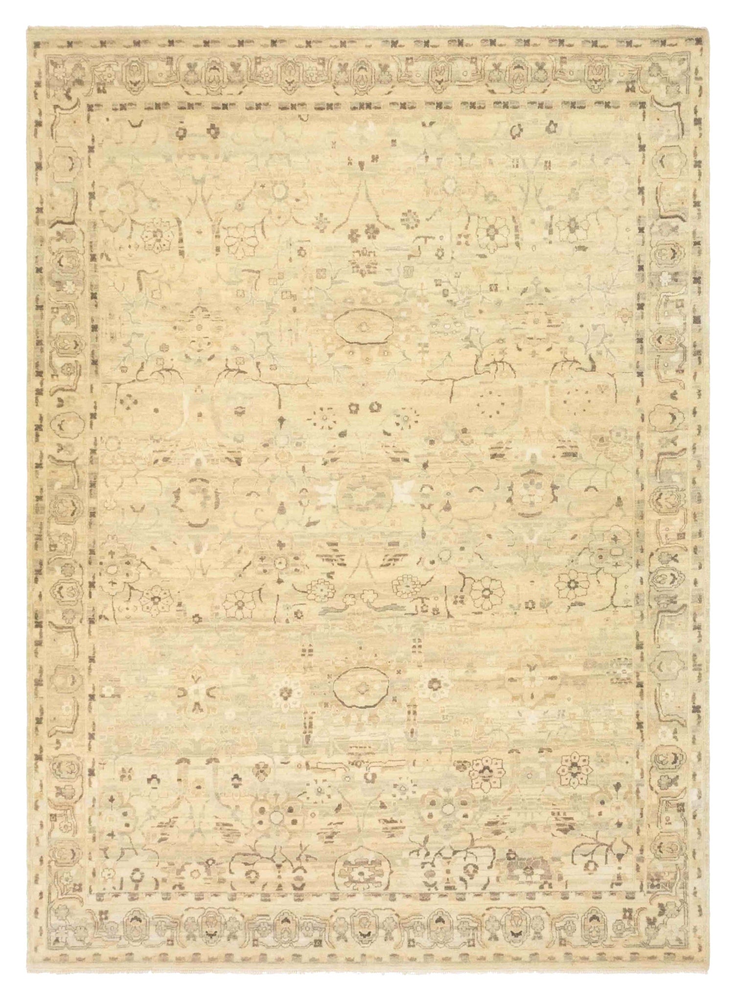 Sultanabad Handwoven Transitional Rug