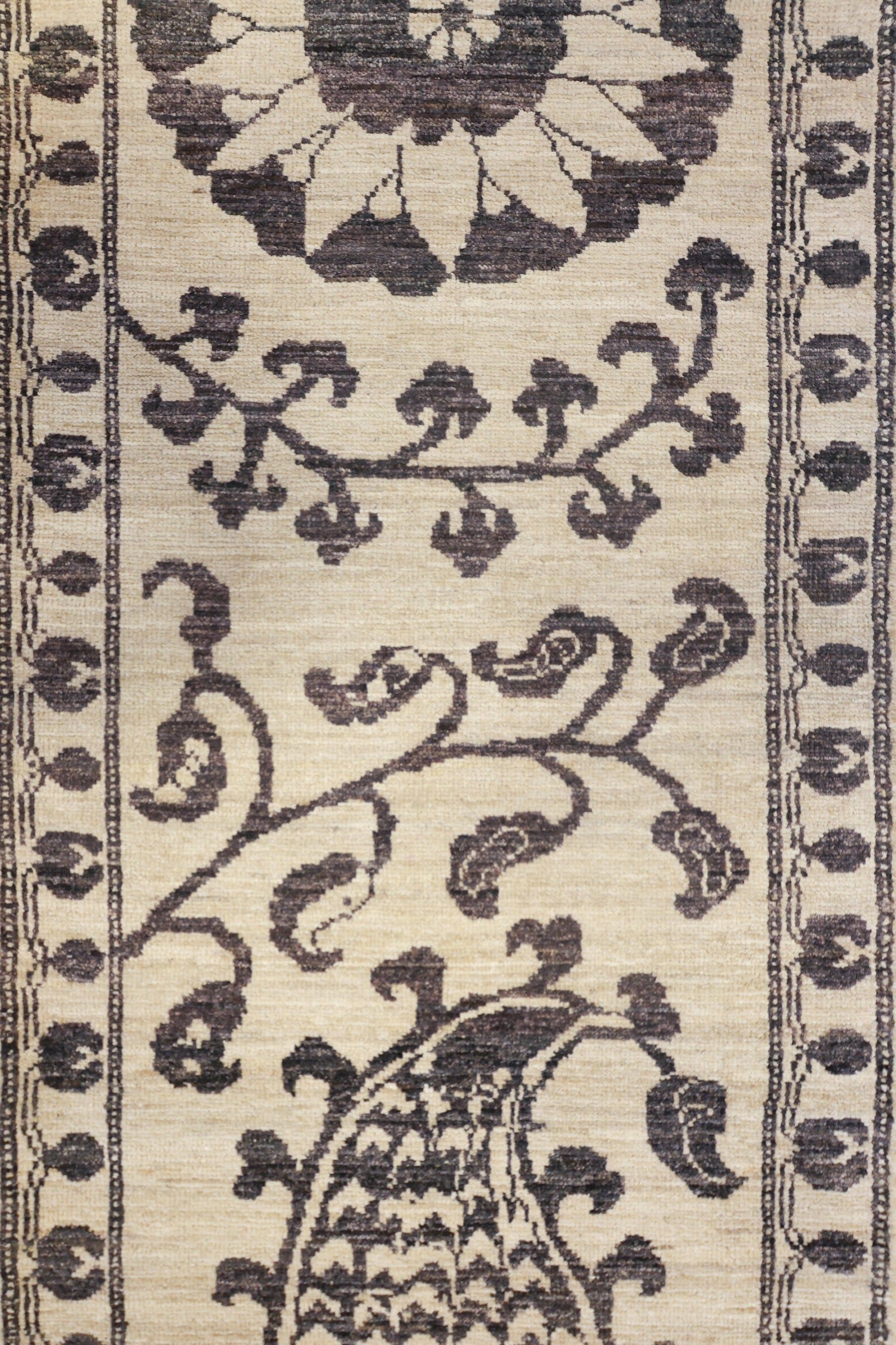 Suzani Handwoven Transitional Rug, J74218