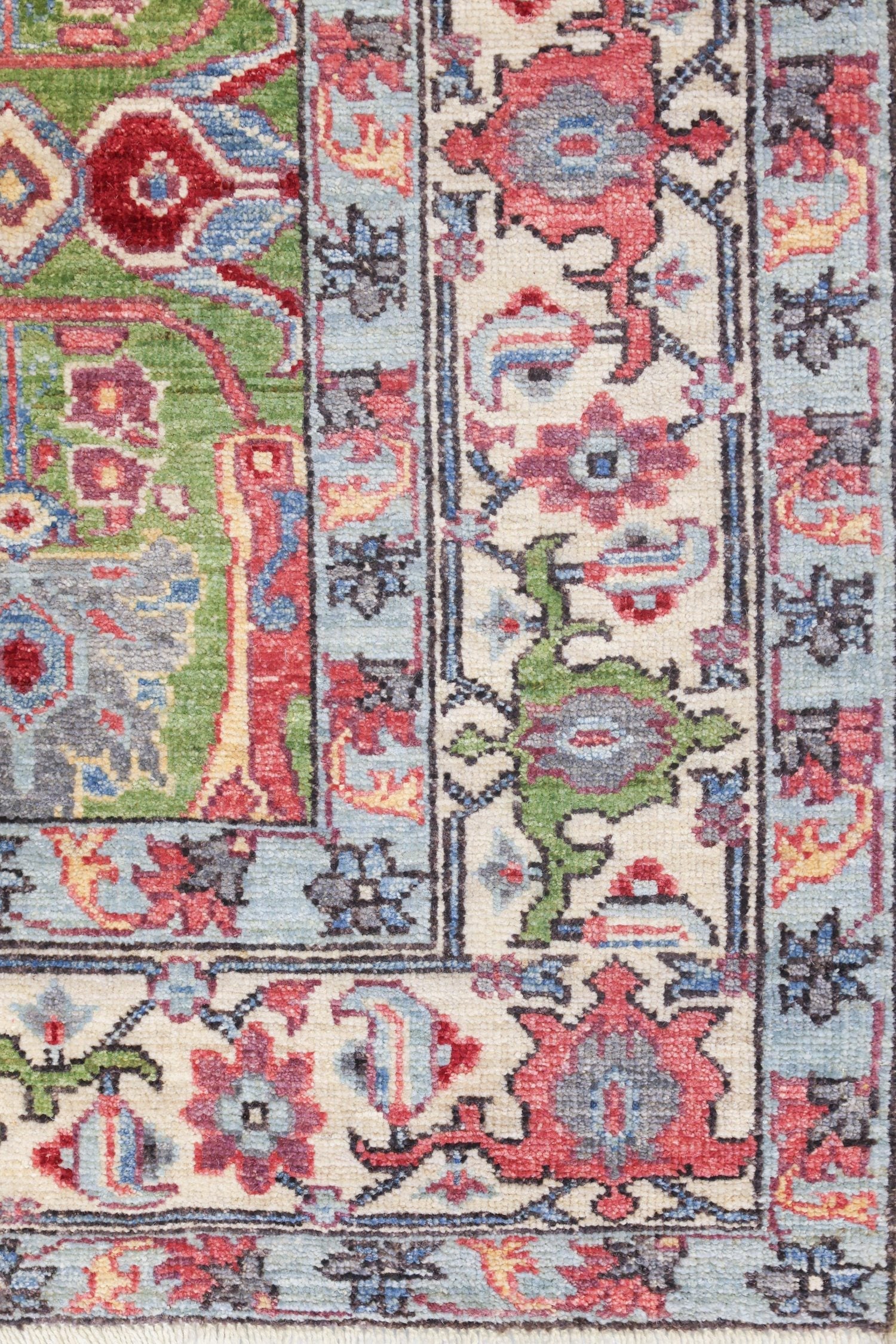 Arabesque Bijar Handwoven Tribal Rug, J74202