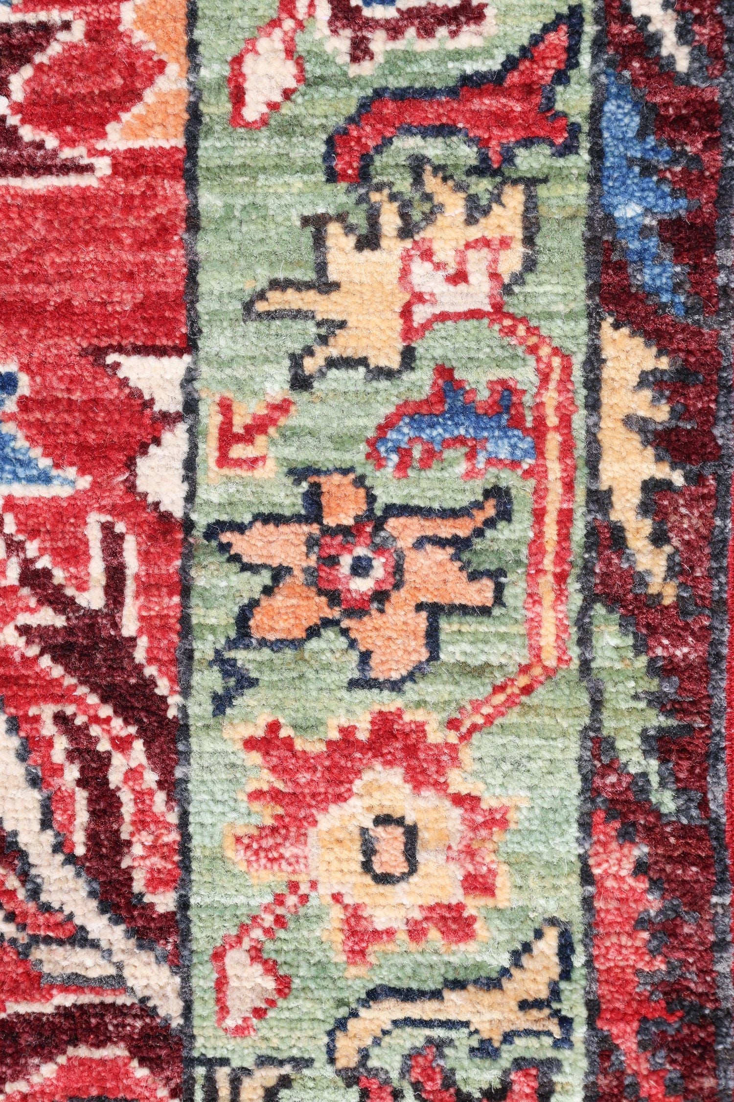 Arabesque Bijar Handwoven Tribal Rug, J74964