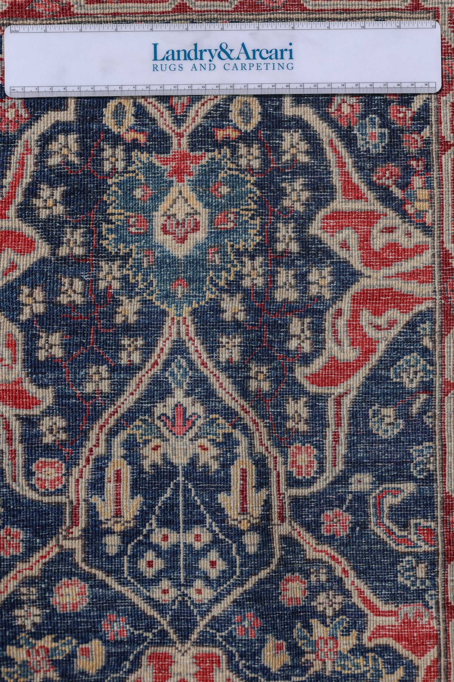 Arabesque Bijar Handwoven Tribal Rug, J74980