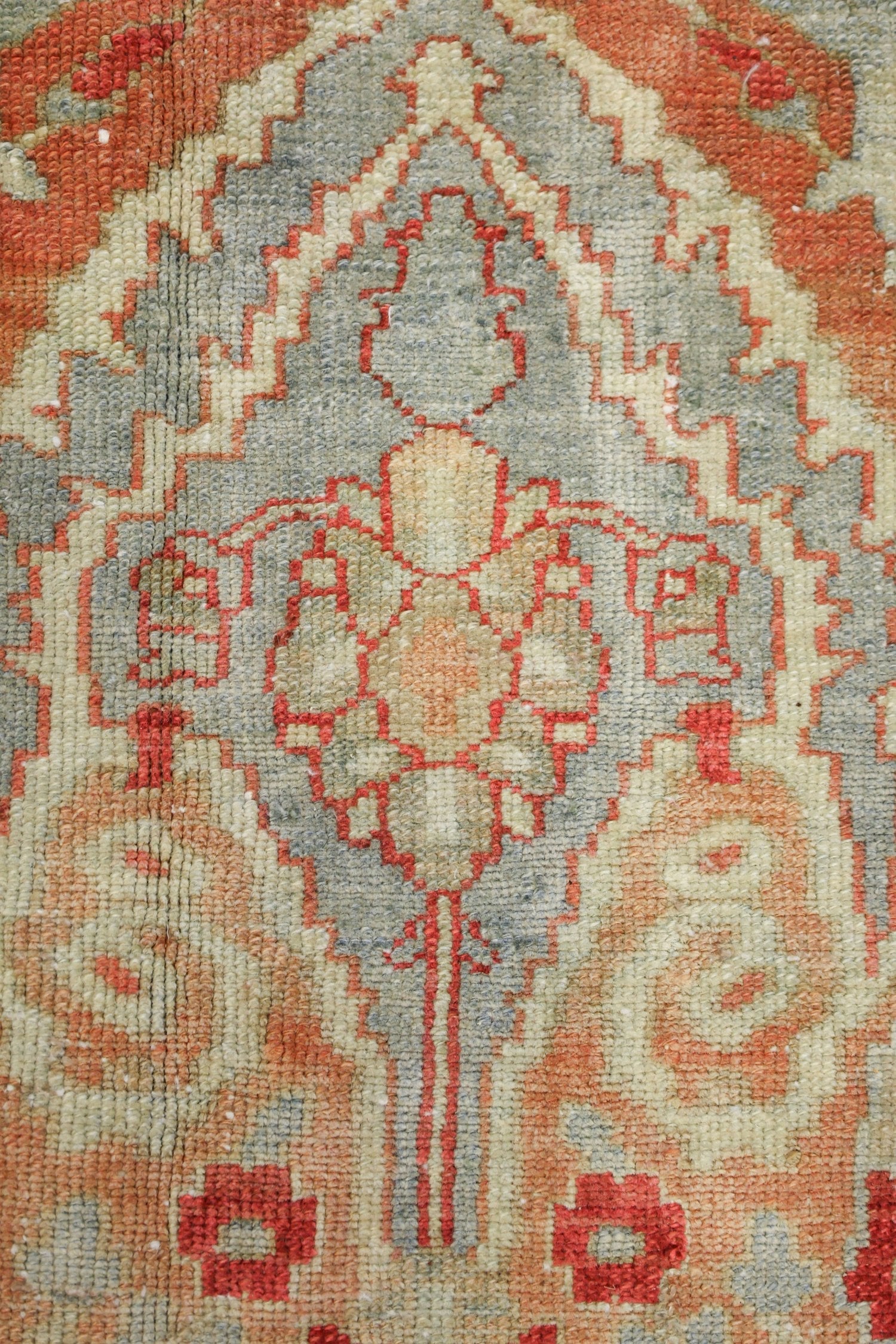 Vintage Bakhtiari Handwoven Tribal Rug, J69656