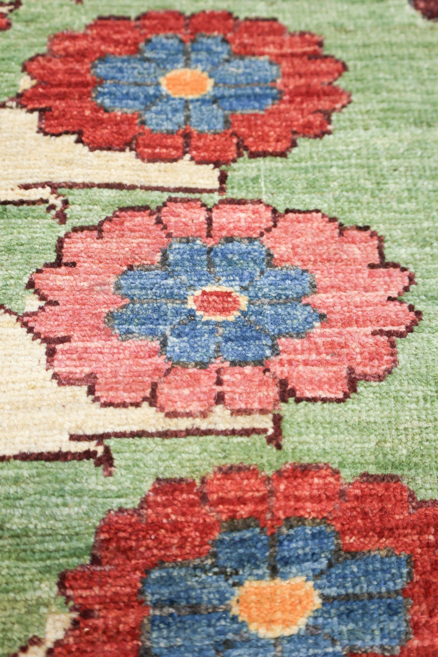 Bakshaish Handwoven Tribal Rug, J74227