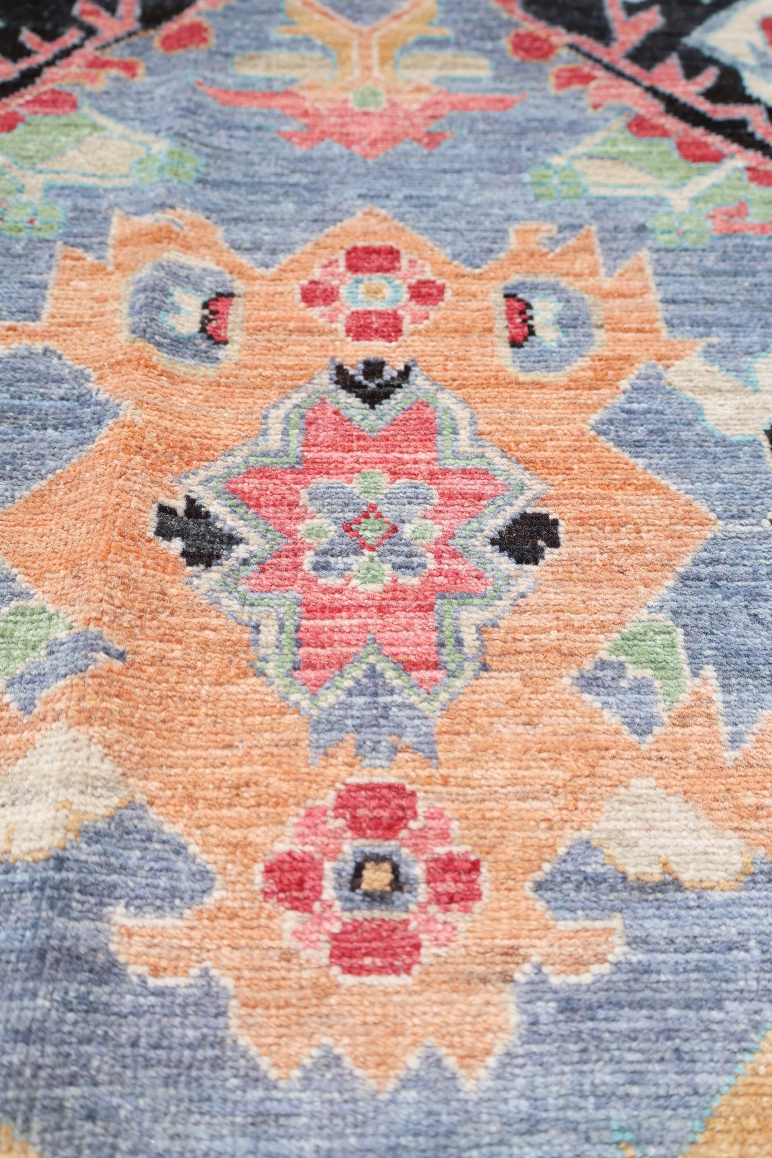 Bakshaish Handwoven Tribal Rug, J74823