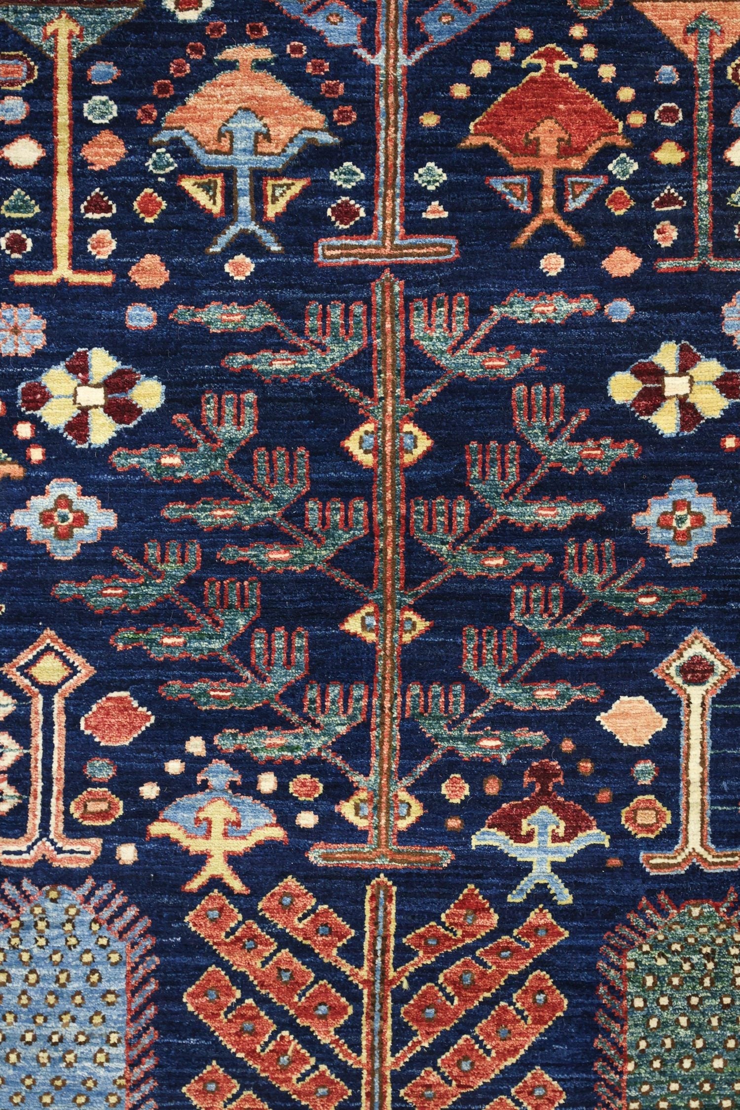 Bakshaish Willow Handwoven Tribal Rug, J76795