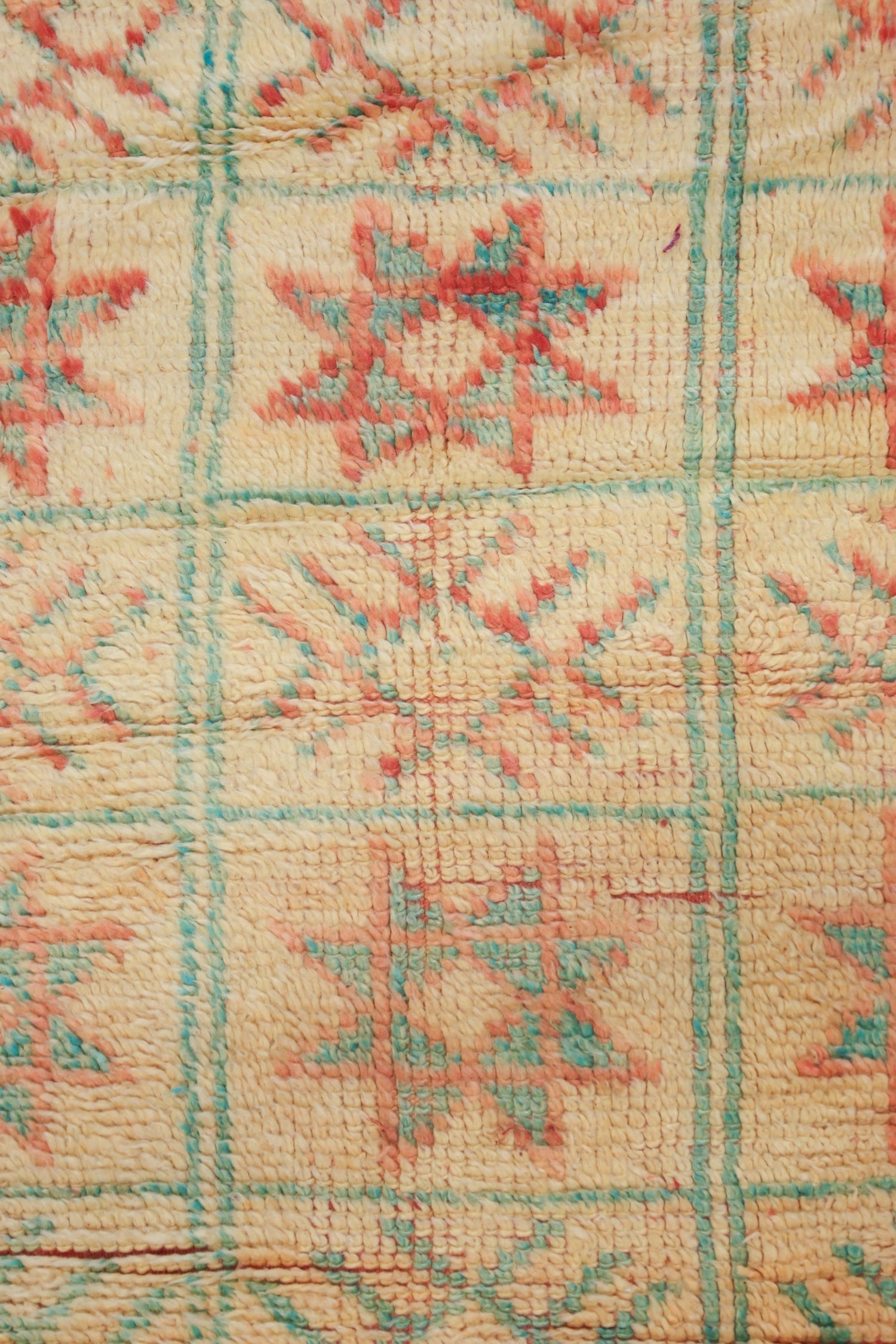 Vintage Berber Handwoven Tribal Rug, J74070