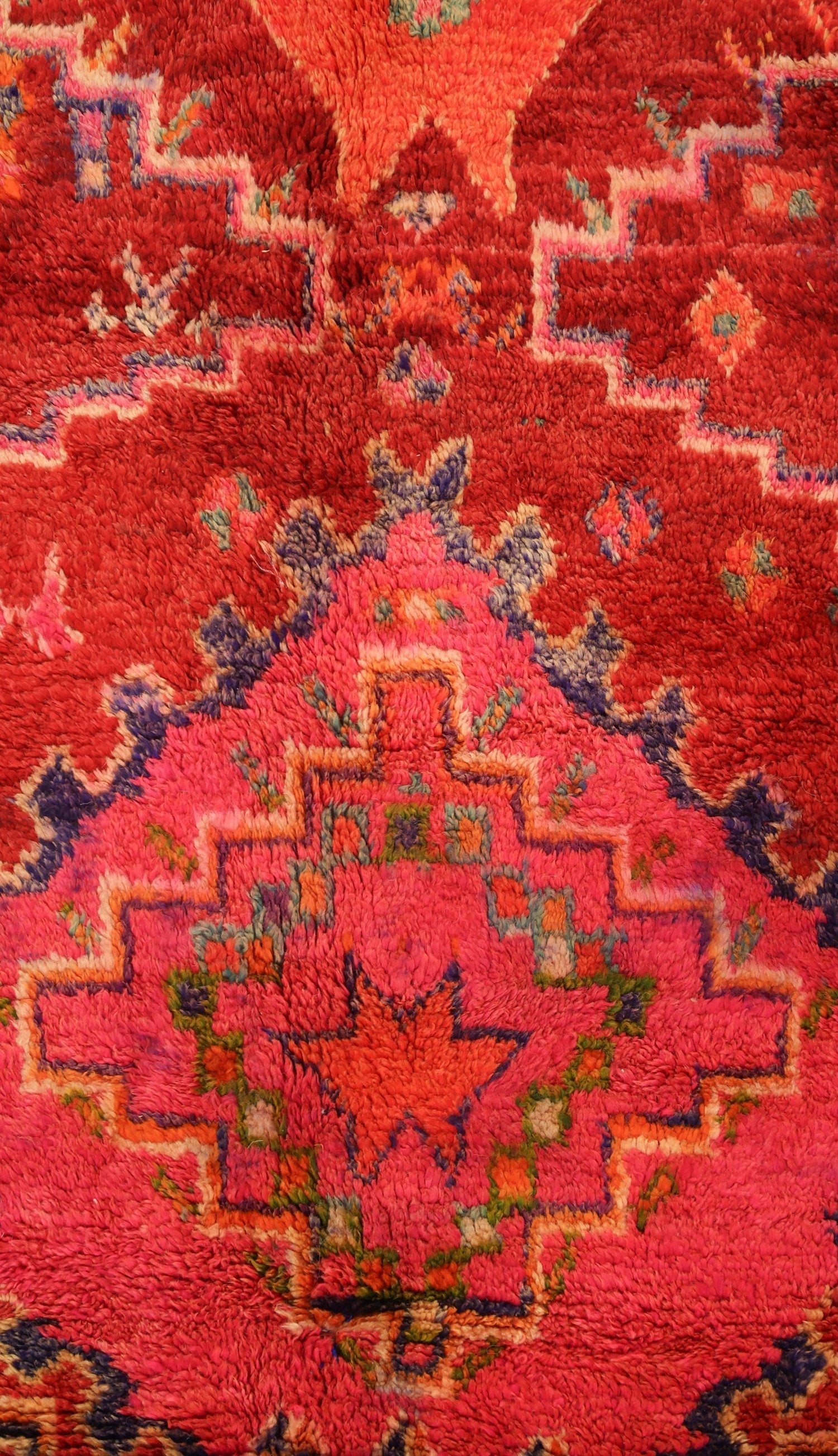 Vintage Berber Handwoven Tribal Rug, J74102