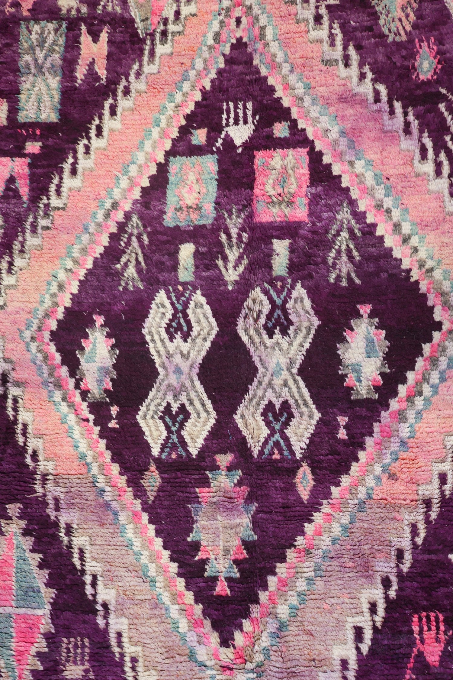 Vintage Berber Handwoven Tribal Rug, J74109