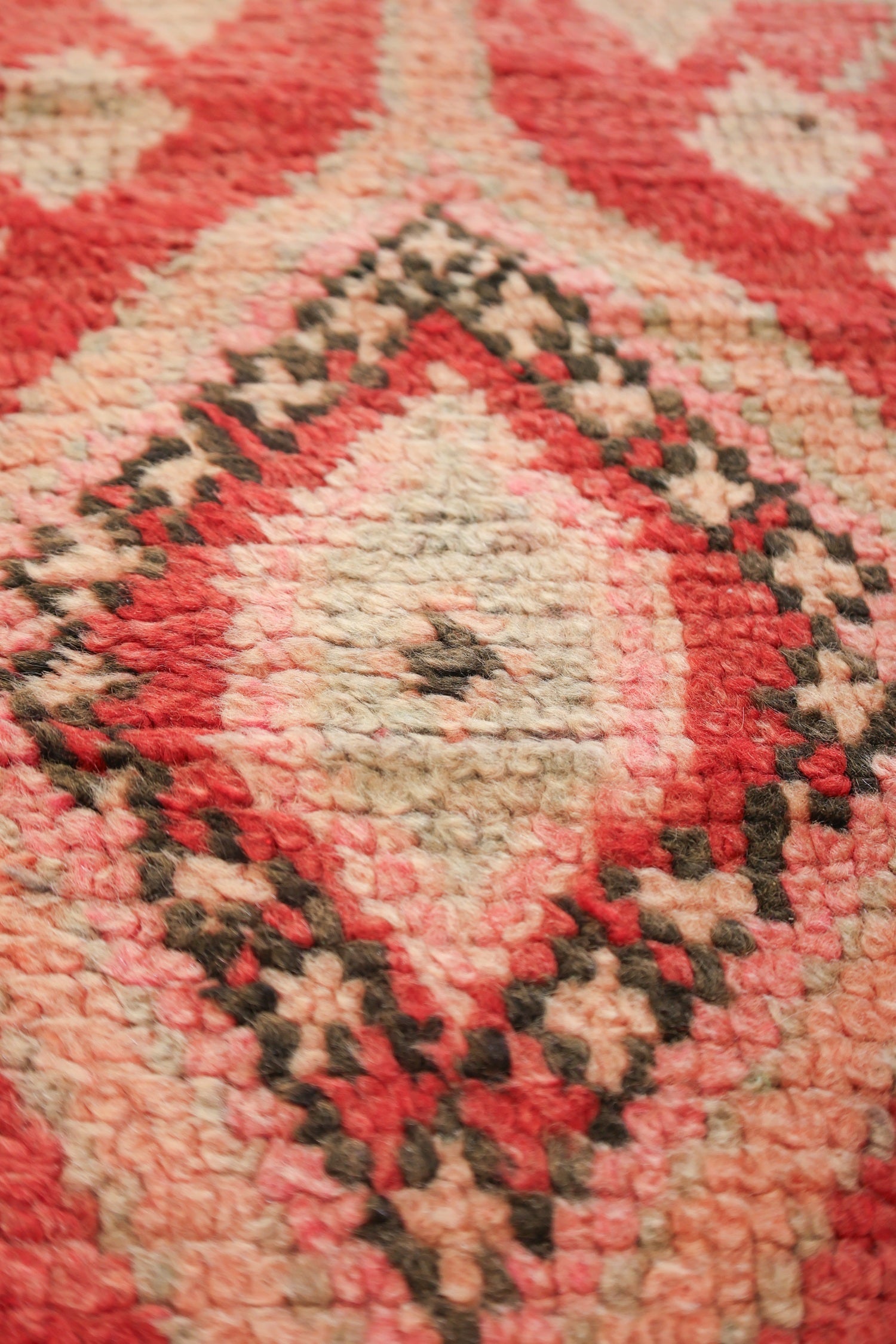 Vintage Berber Handwoven Tribal Rug, J74112