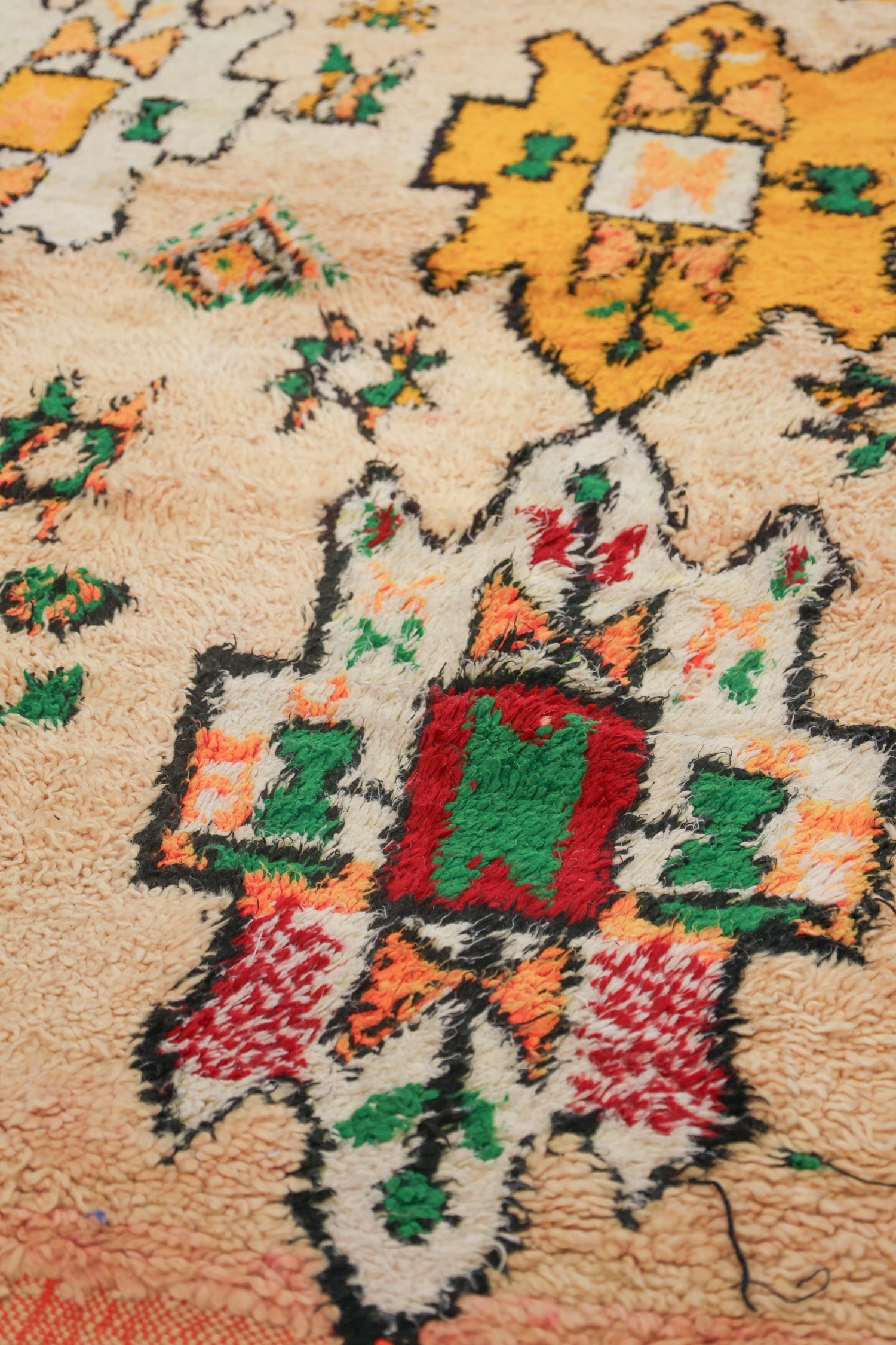 Vintage Berber Handwoven Tribal Rug, J74101