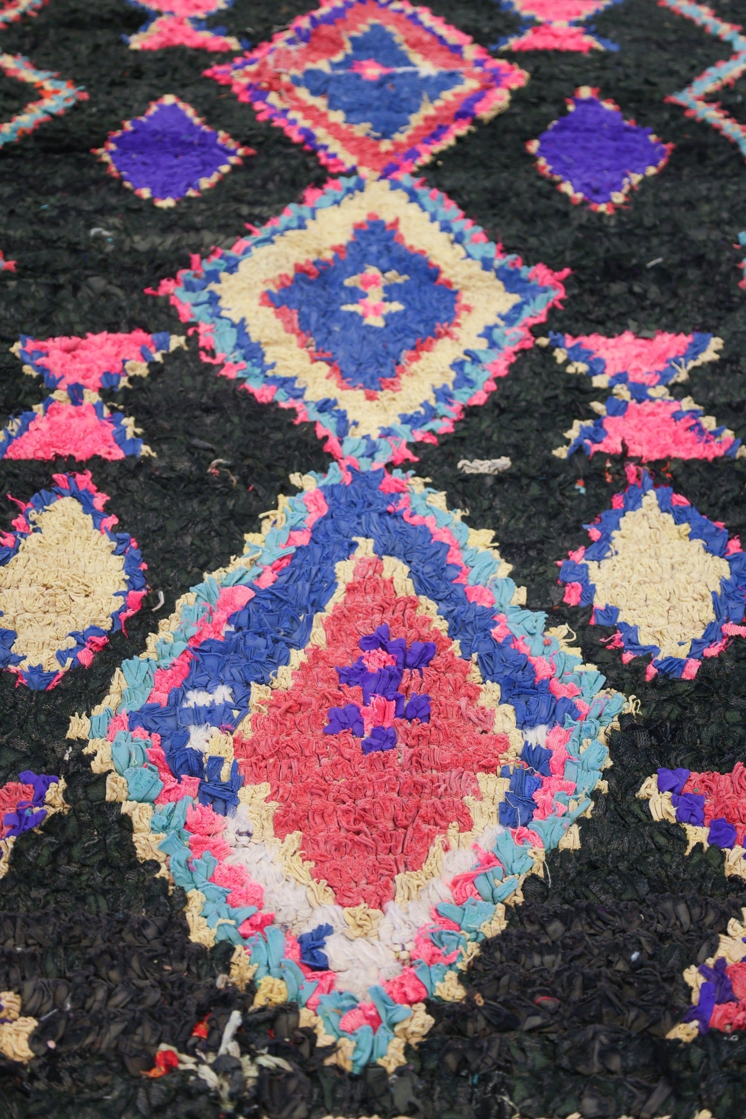 Vintage Berber Handwoven Tribal Rug, j74153