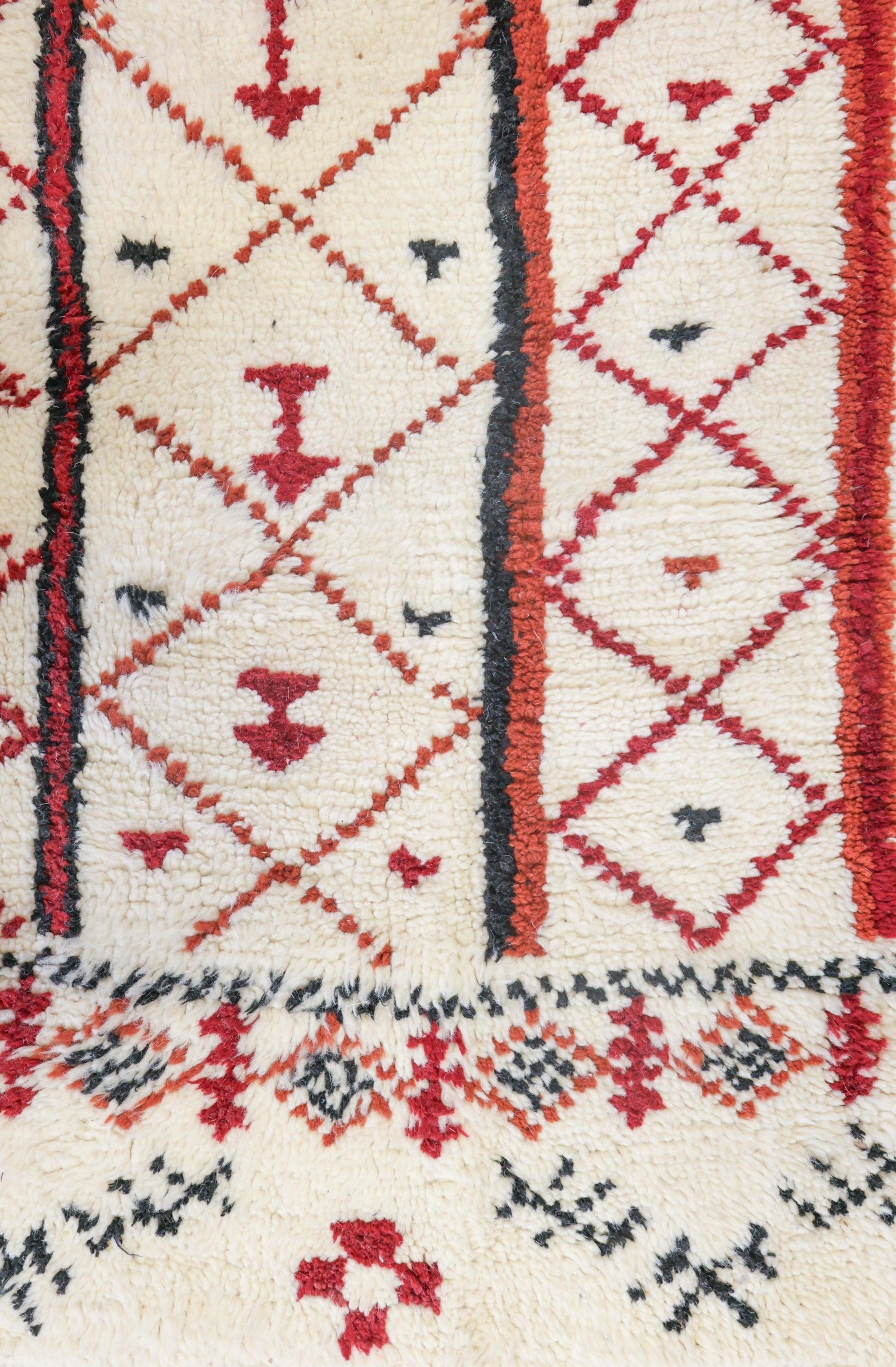 Vintage Berber Handwoven Tribal Rug, j74166