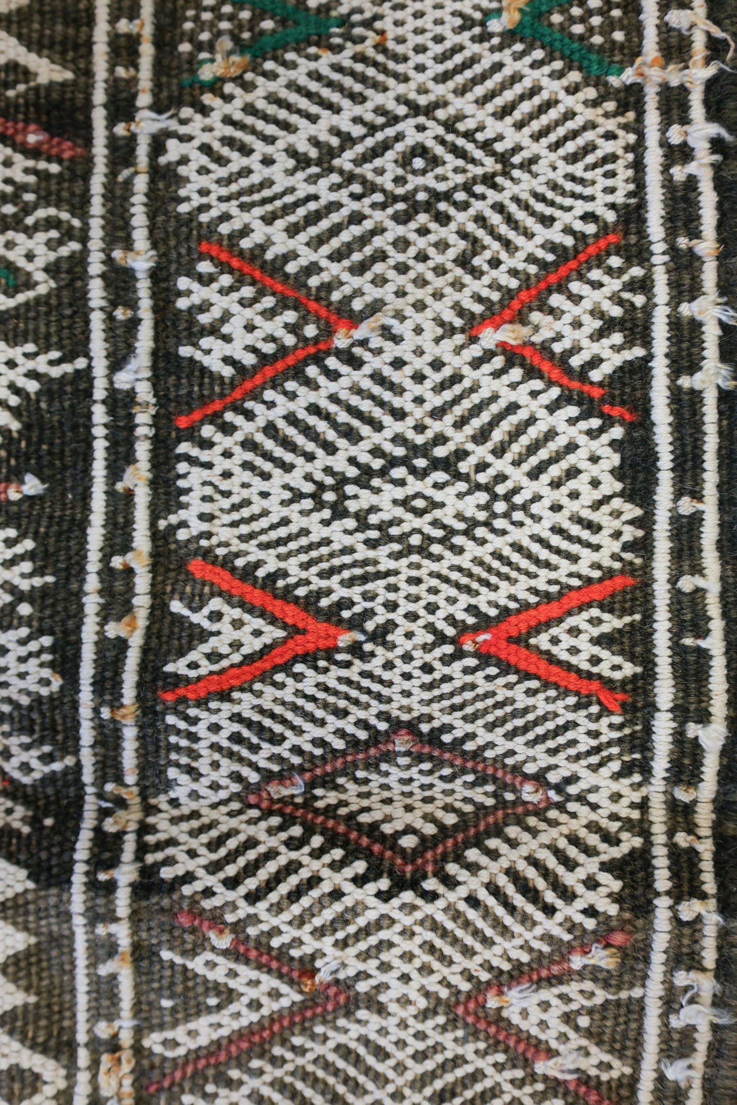 Berber Handwoven Tribal Rug, J74299