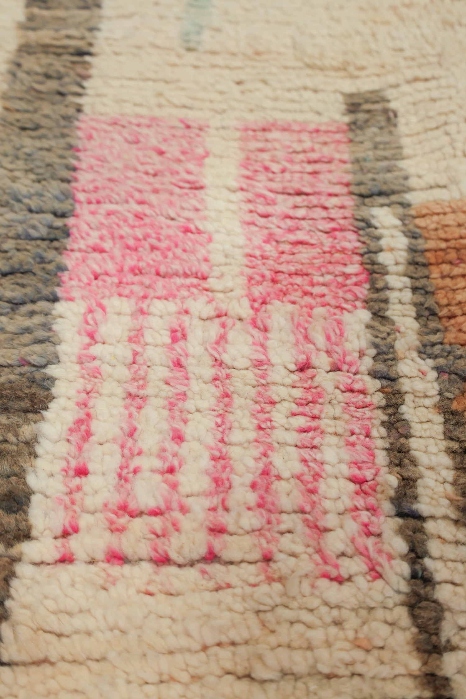 Berber Handwoven Tribal Rug, J75019