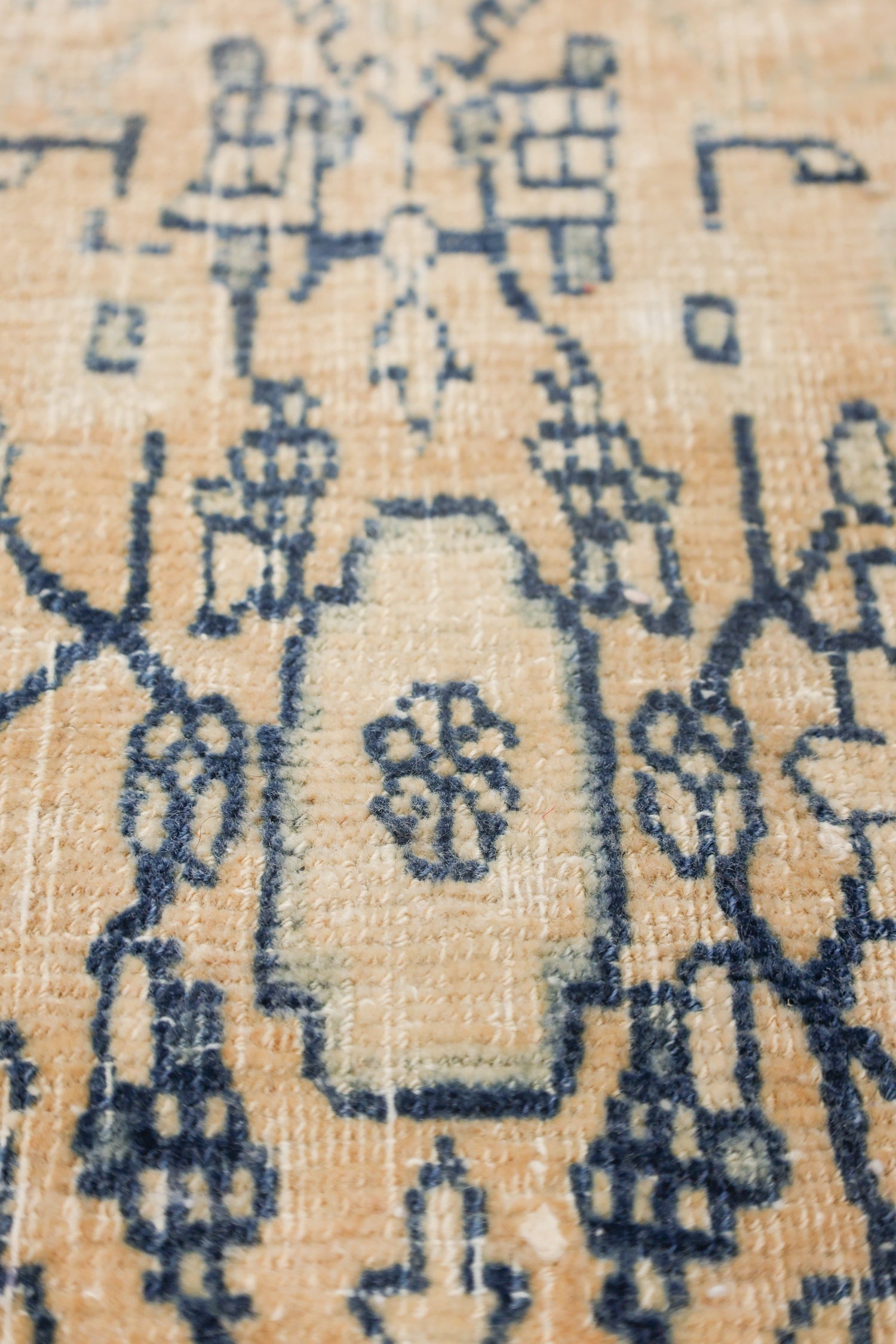 Vintage Bijar Handwoven Tribal Rug, J75119