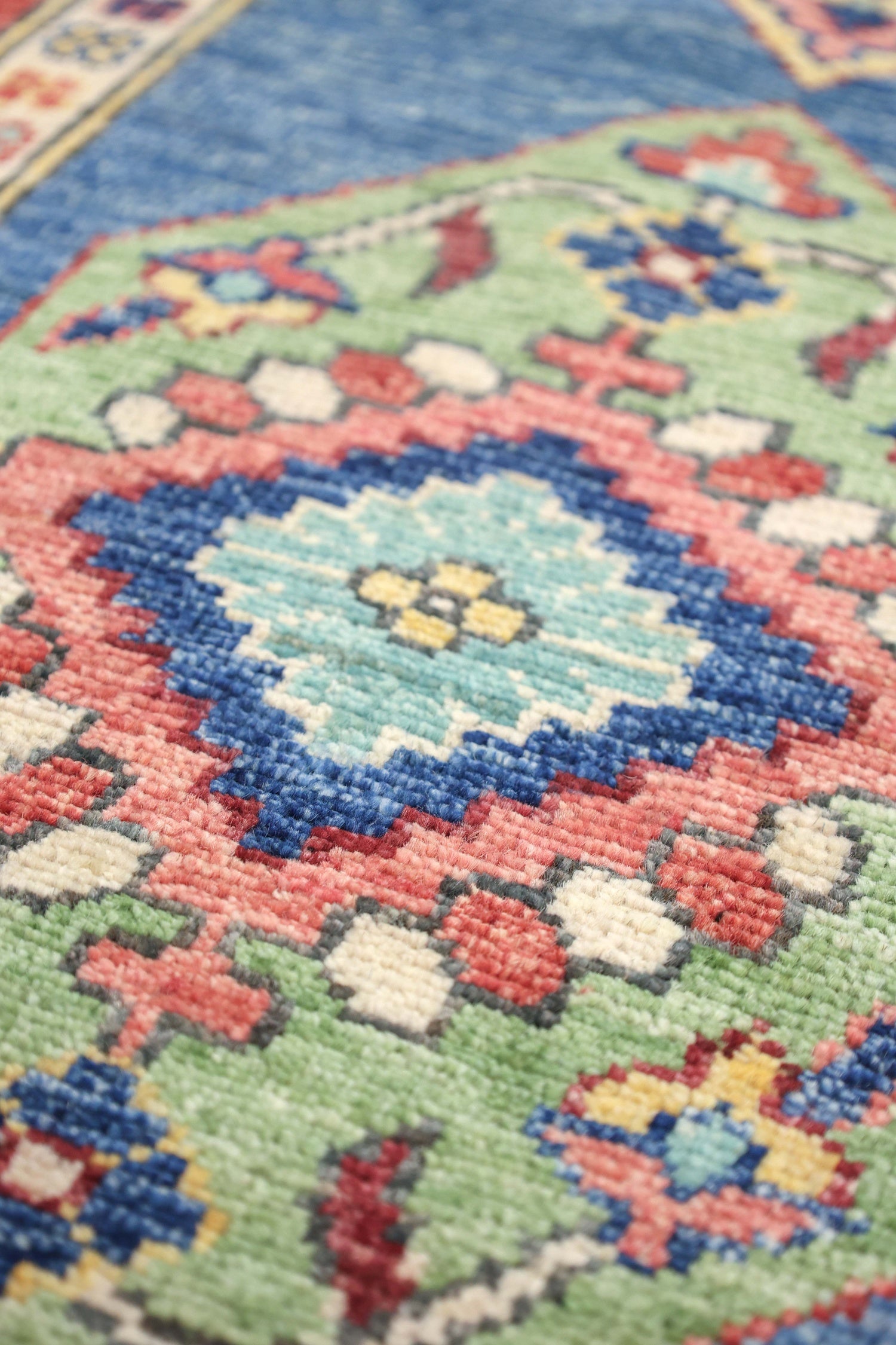 Bijar Handwoven Tribal Rug, J76979