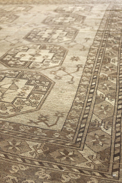 Vintage Ersari Handwoven Tribal Rug, J77272