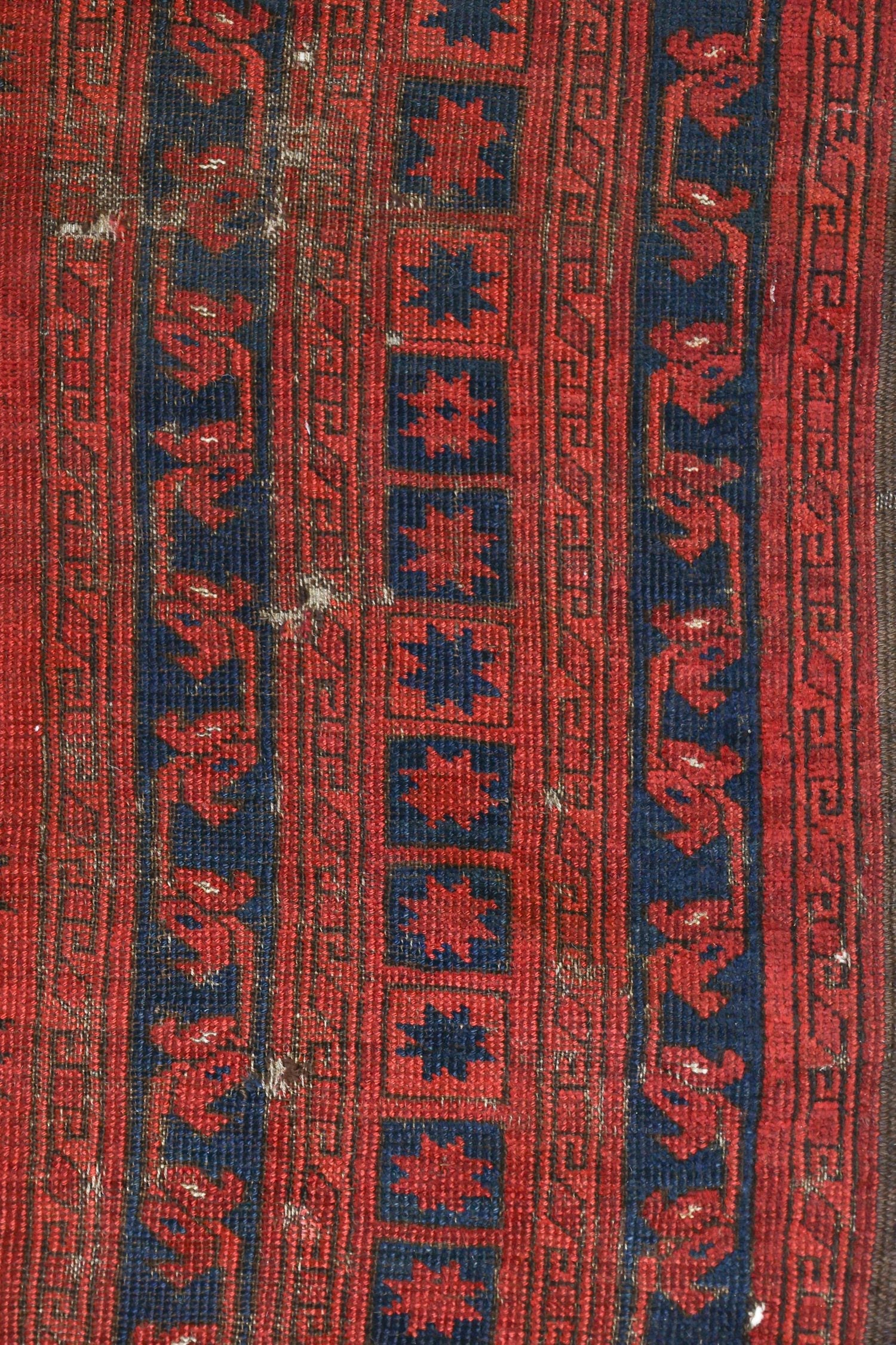 Vintage Ersari Handwoven Tribal Rug, J75390