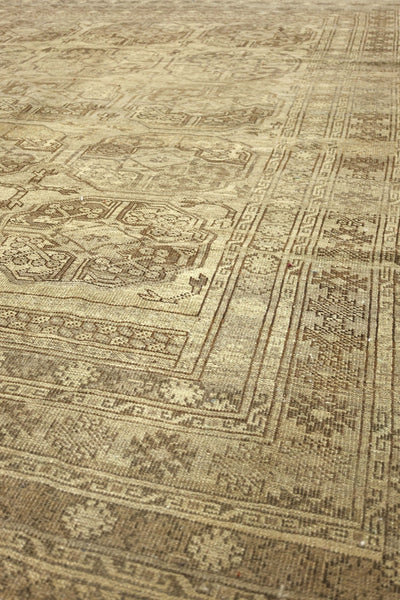 Vintage Ersari Handwoven Tribal Rug, J75809