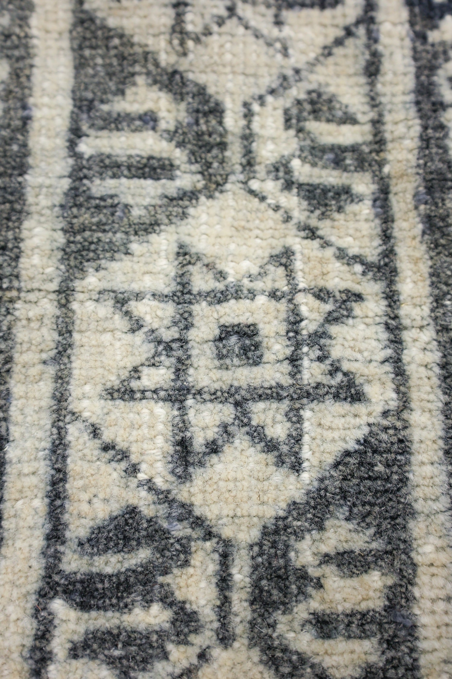 Vintage Ersari Handwoven Tribal Rug, J76609