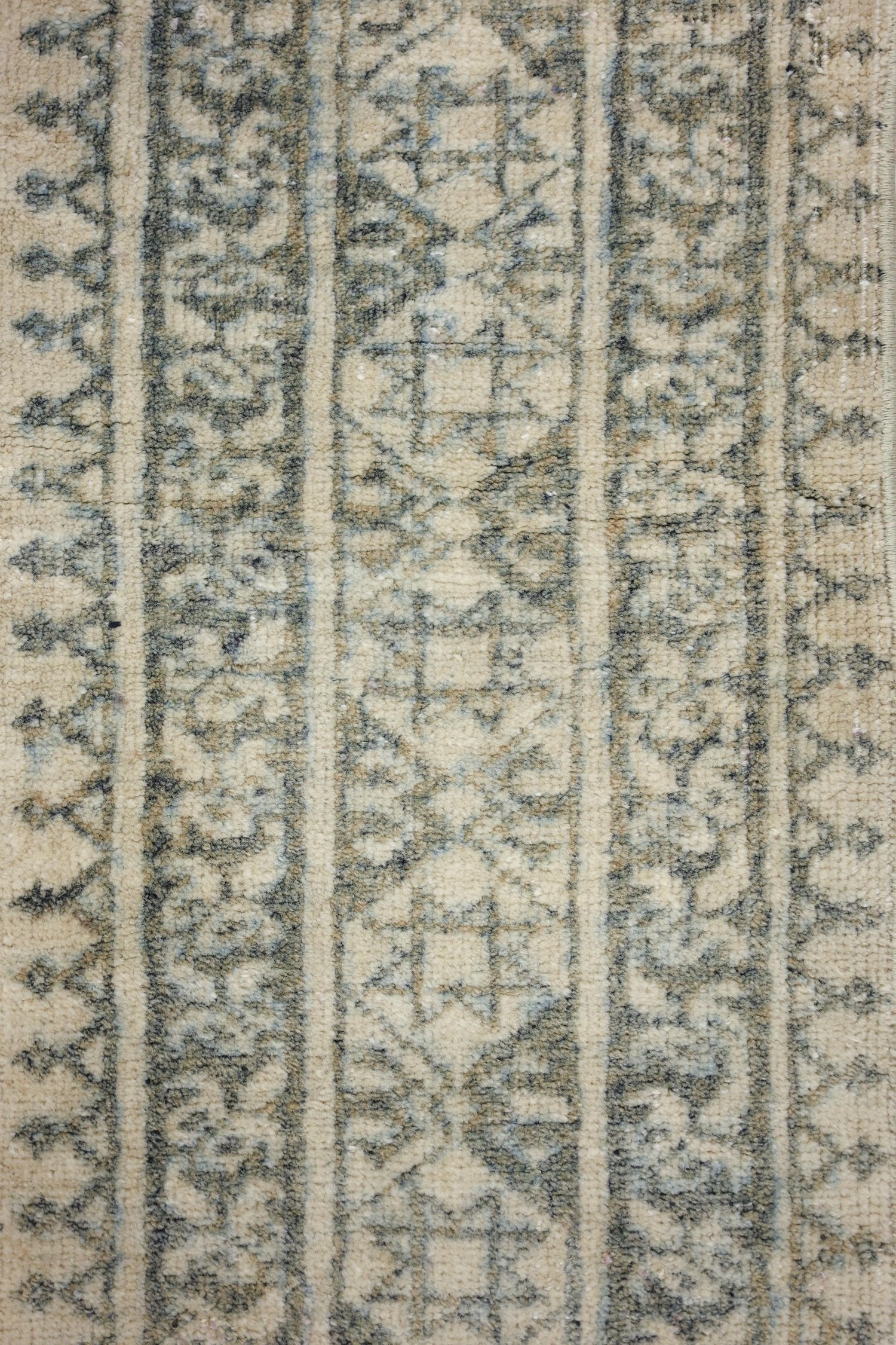 Vintage Ersari Handwoven Tribal Rug, J76609