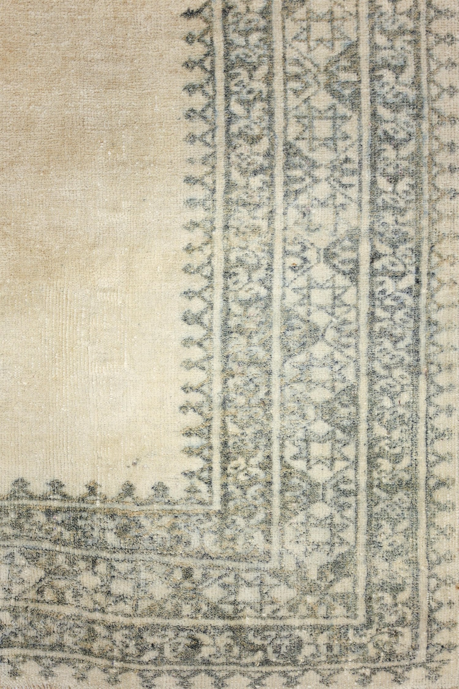 Vintage Ersari Handwoven Tribal Rug, J76609