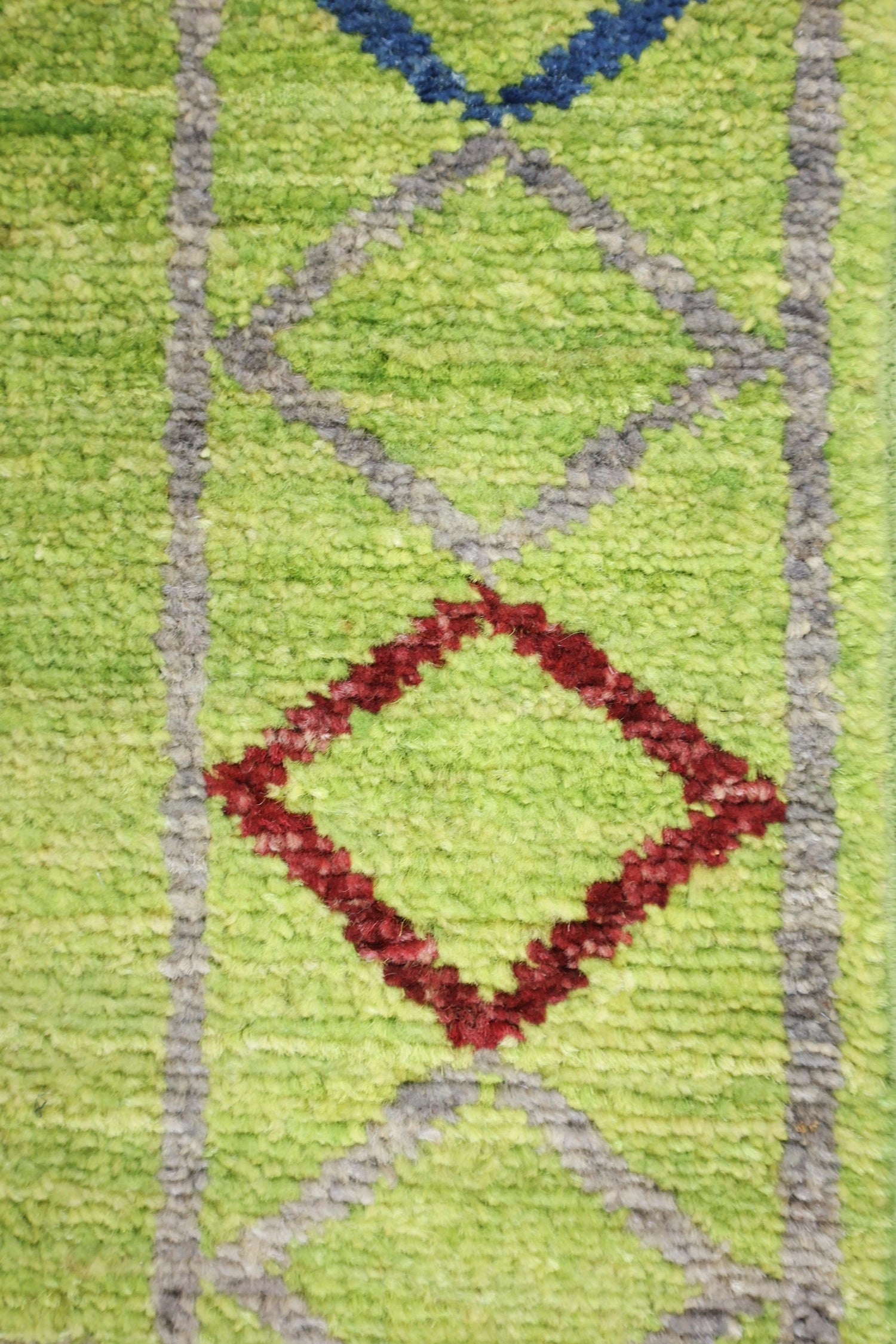 Gabbeh Handwoven Tribal Rug, J76185