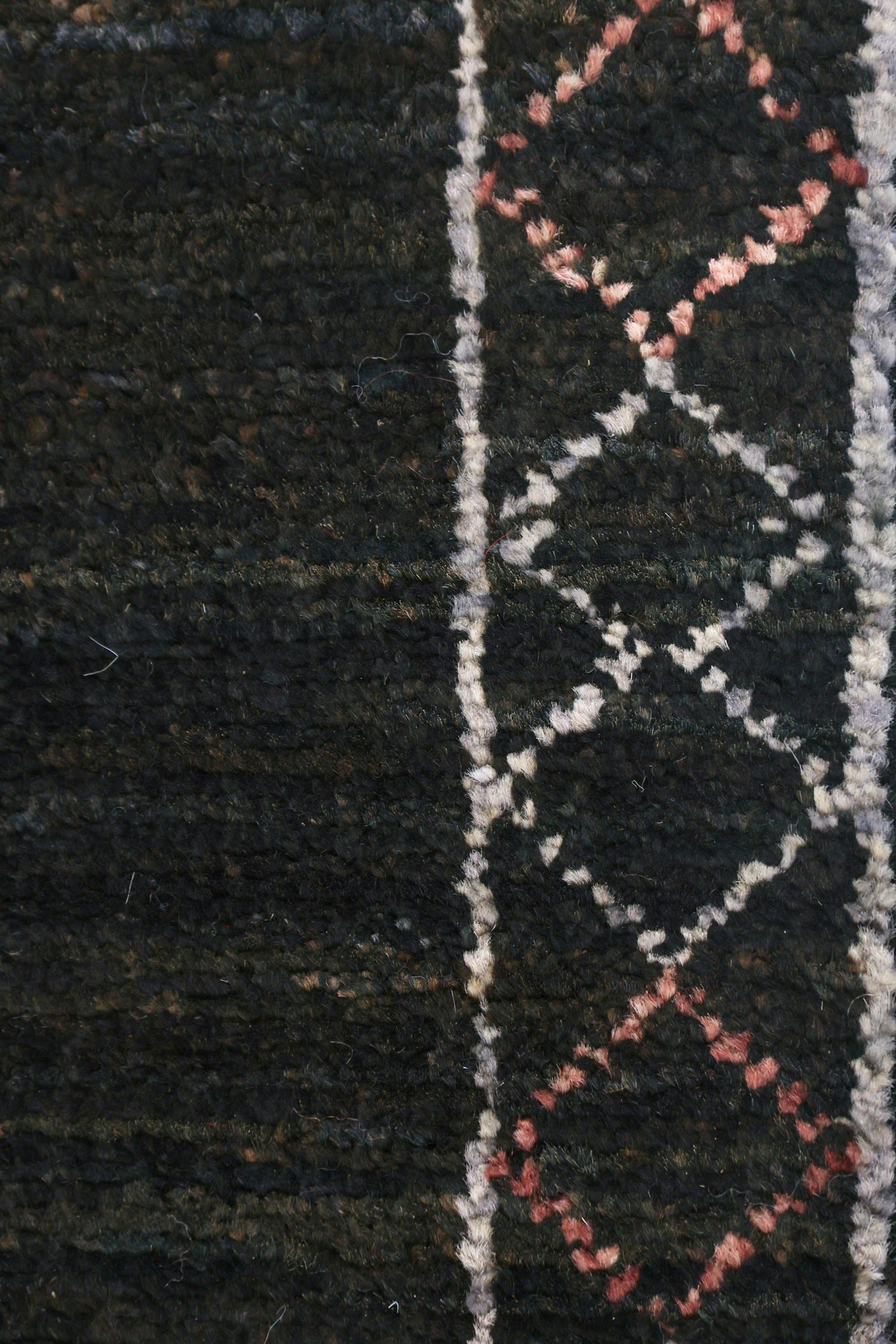 Gabbeh Handwoven Tribal Rug, J76191