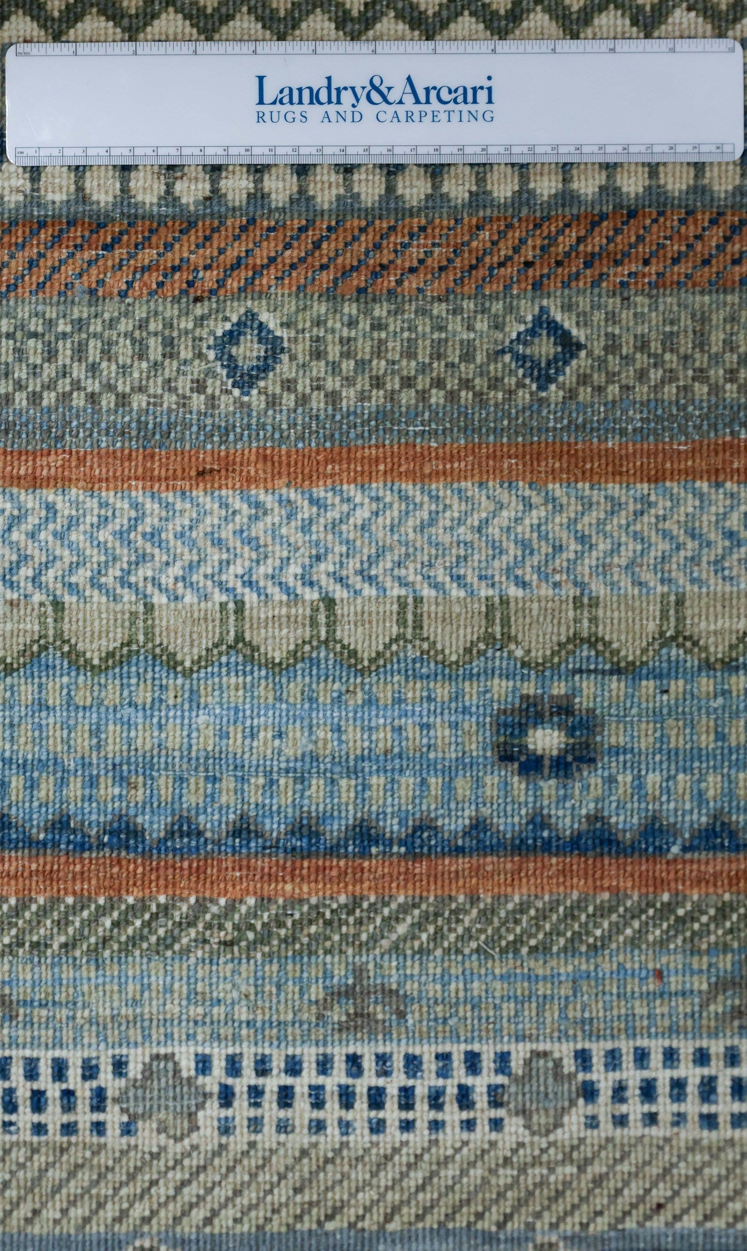 Gabbeh Handwoven Tribal Rug, J76796