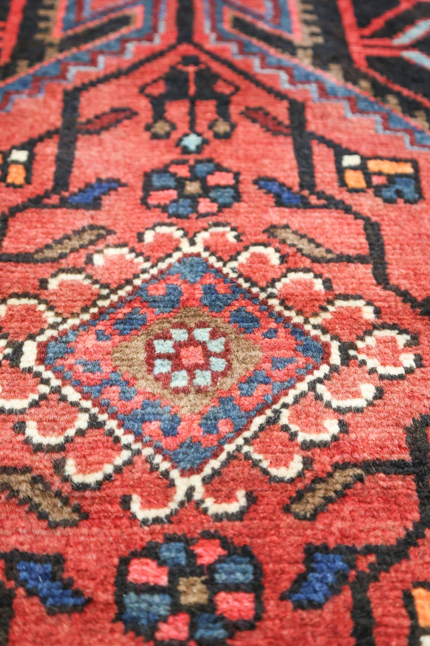 Vintage Hamadan Handwoven Tribal Rug, J75054