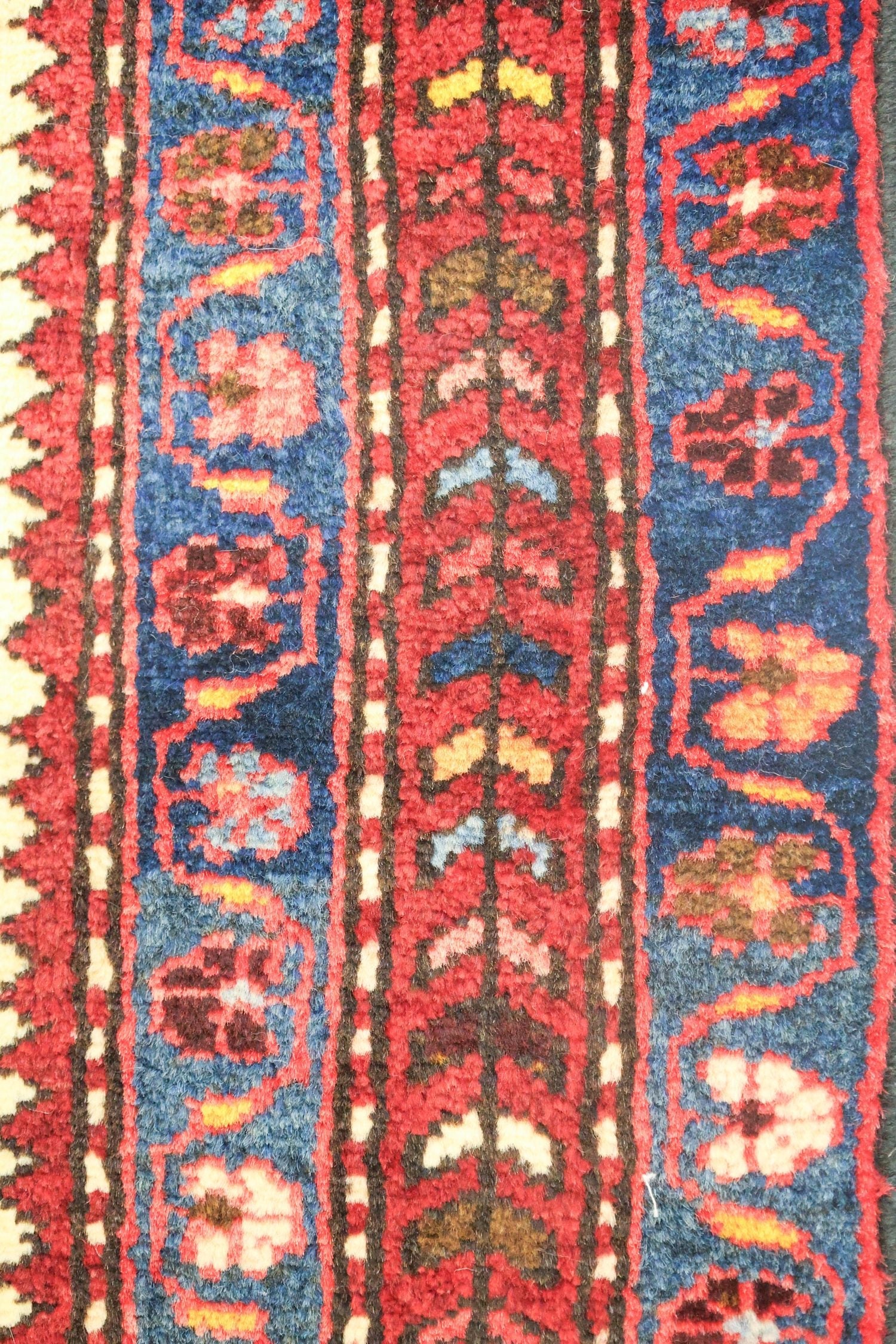 Vintage Hamadan Handwoven Tribal Rug, J75069