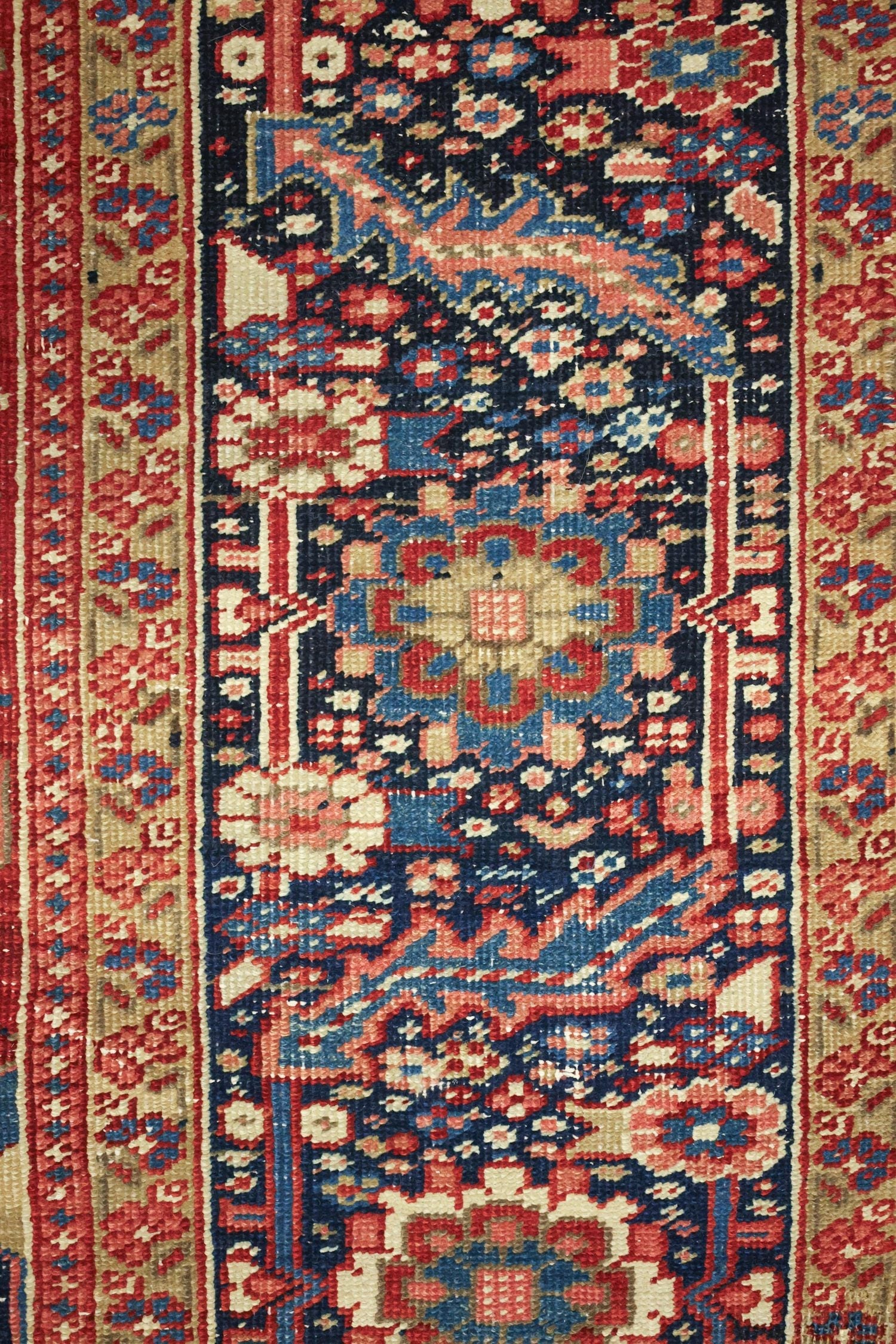 Vintage Heriz Handwoven Tribal Rug, J69177