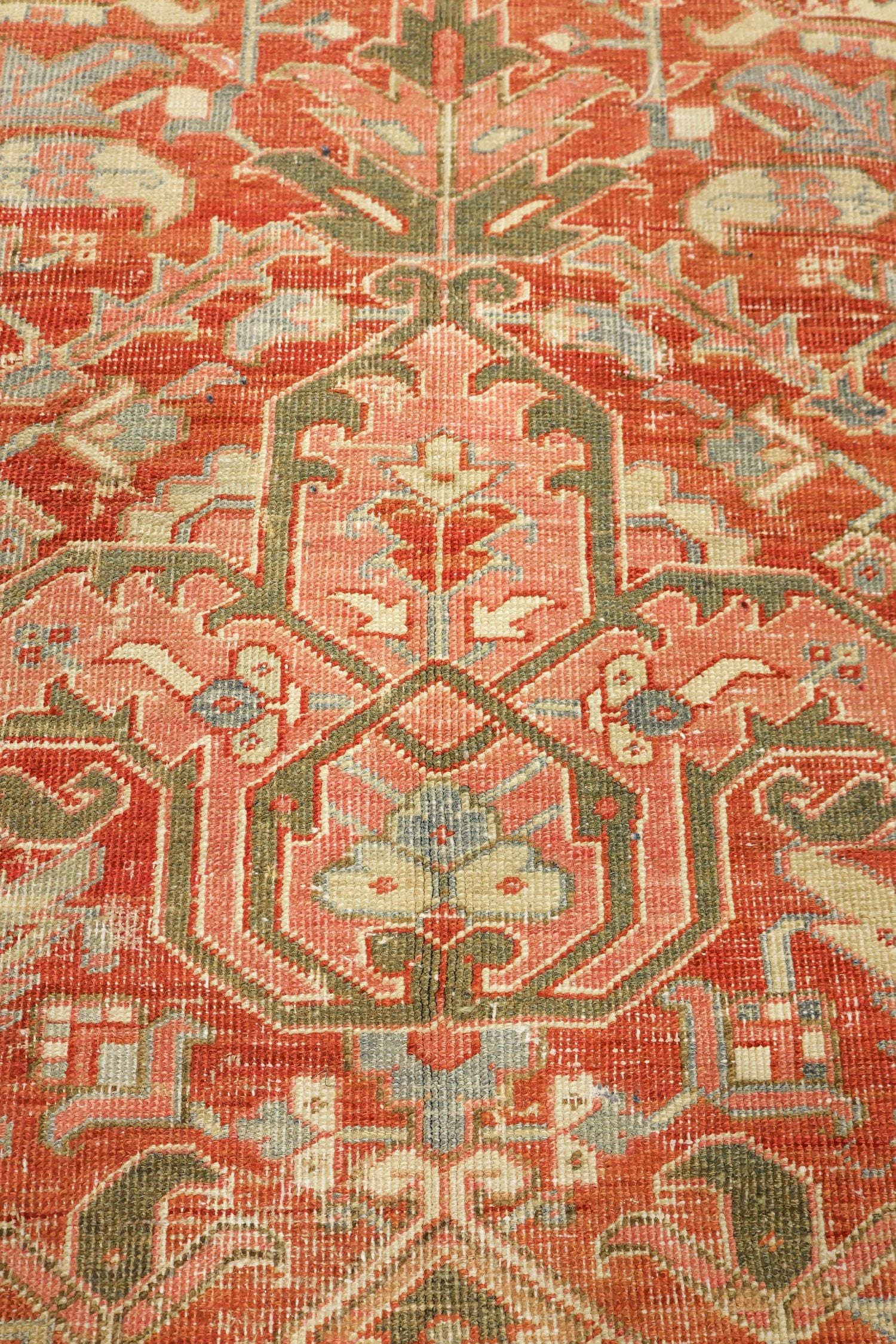 Vintage Heriz Handwoven Tribal Rug, J69655