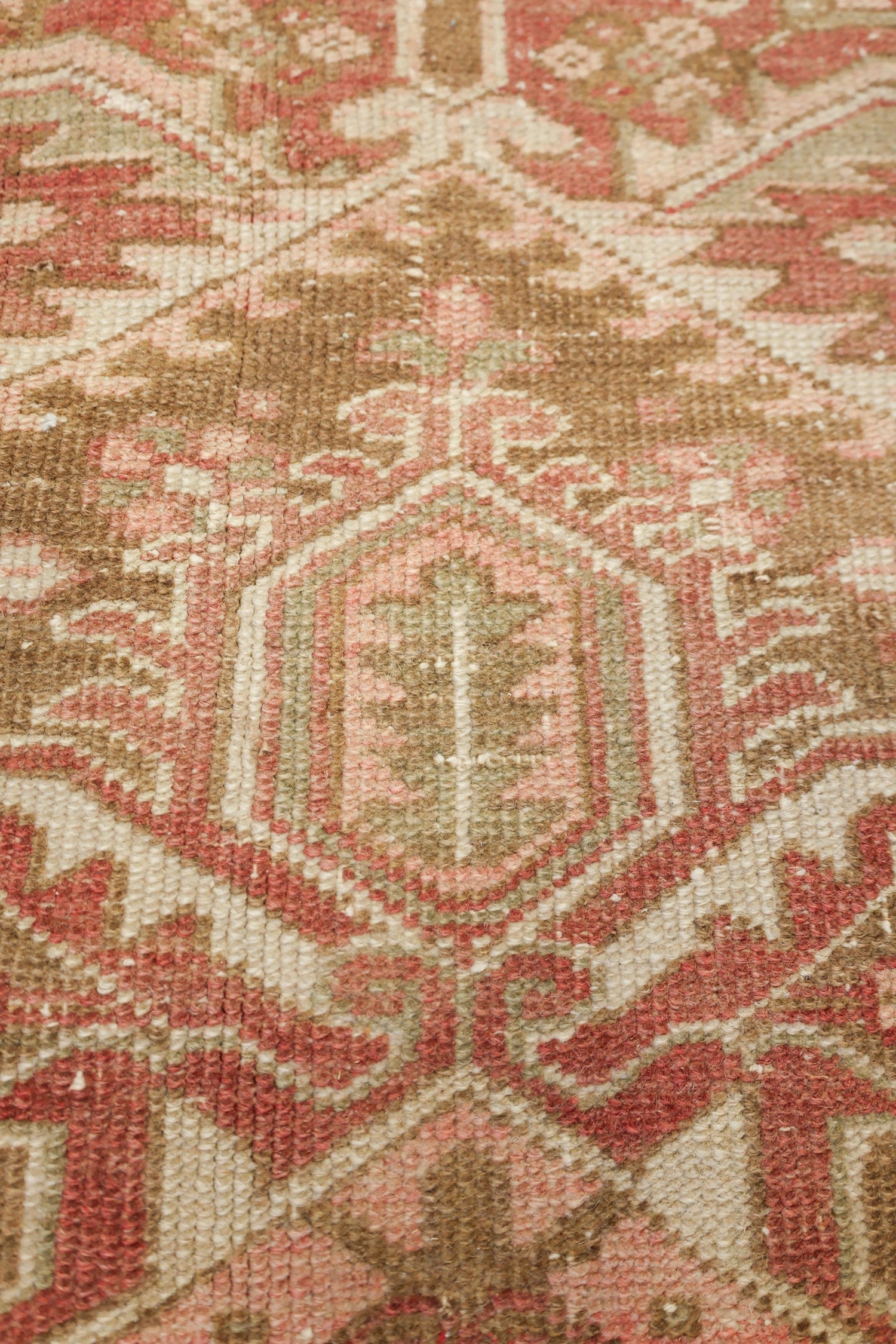 Vintage Heriz Handwoven Tribal Rug, J69970