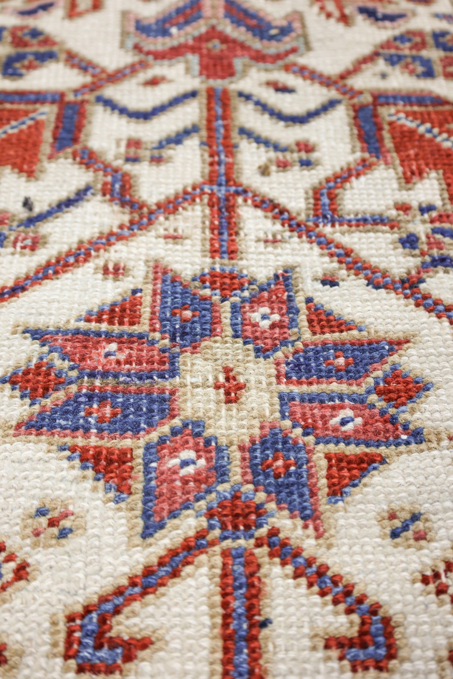 Vintage Heriz Handwoven Tribal Rug, J69973