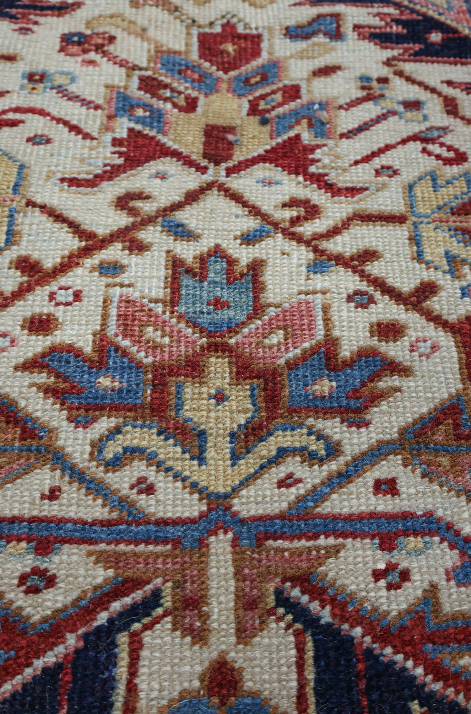 Vintage Heriz Handwoven Tribal Rug, J69974