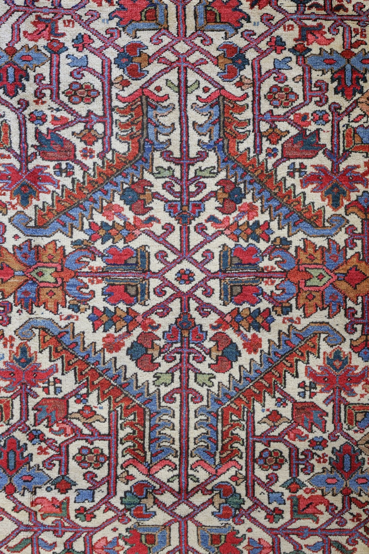 Antique Heriz Handwoven Tribal Rug, J69977