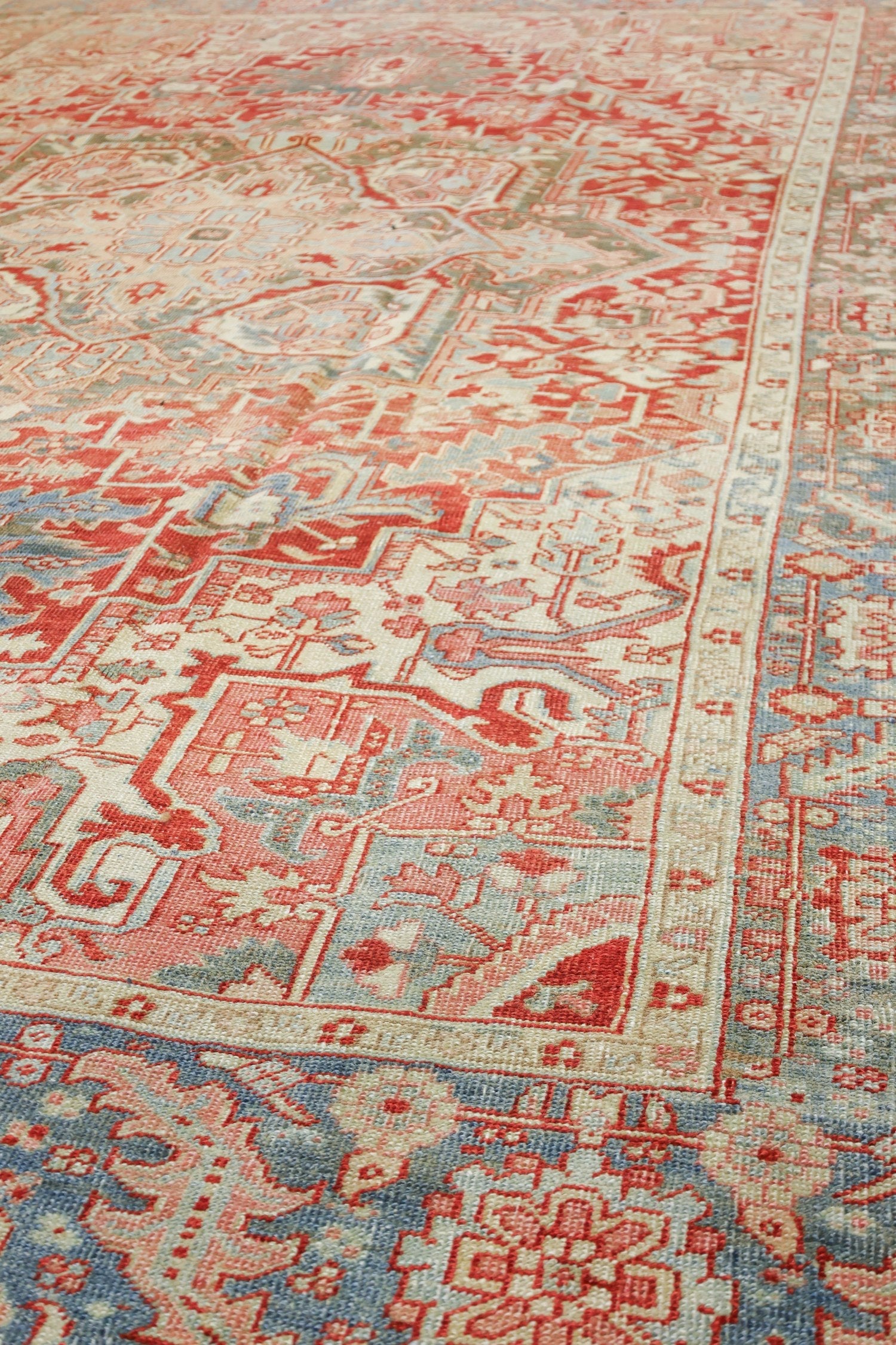 Vintage Heriz Handwoven Tribal Rug, J69981