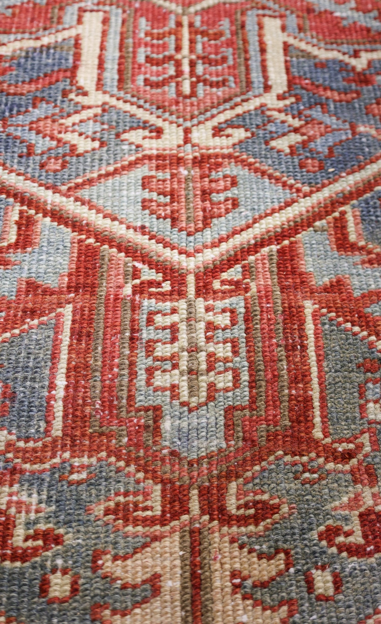 Vintage Heriz Handwoven Tribal Rug, J69994