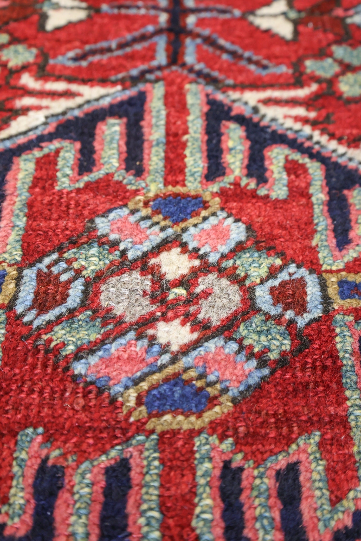 Antique Heriz Handwoven Tribal Rug, J69997