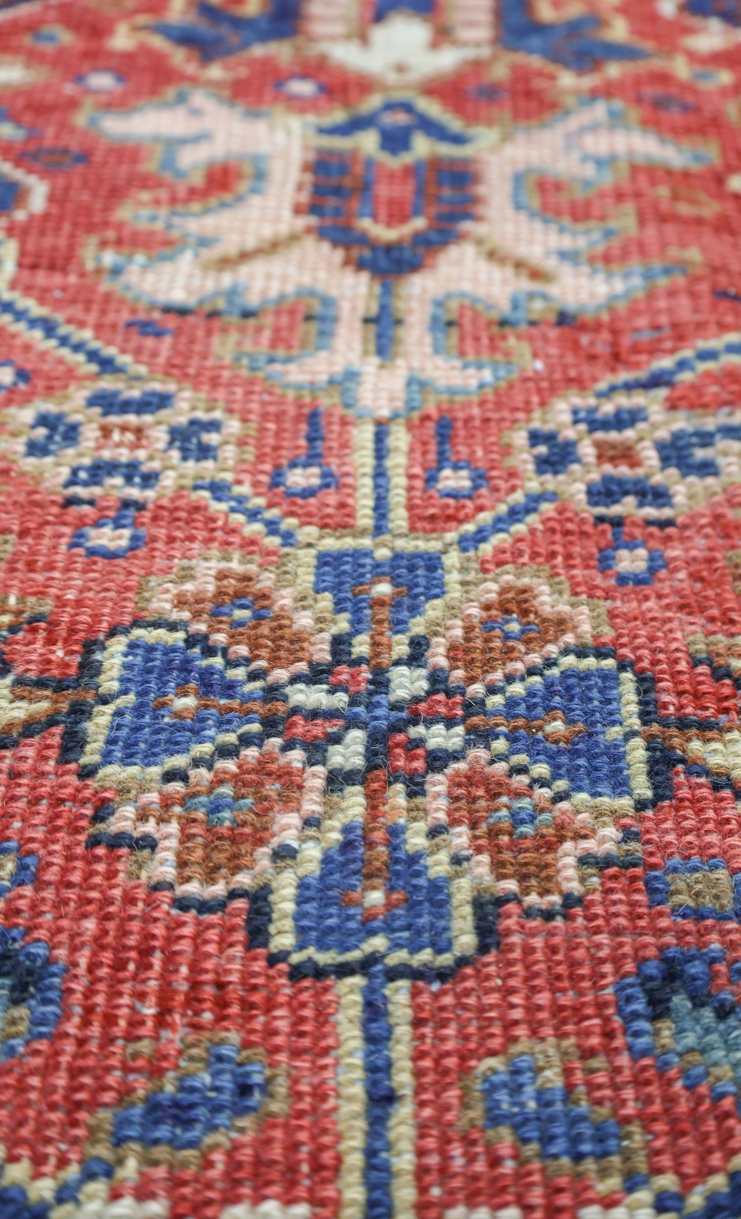 Vintage Heriz Handwoven Tribal Rug, J69998