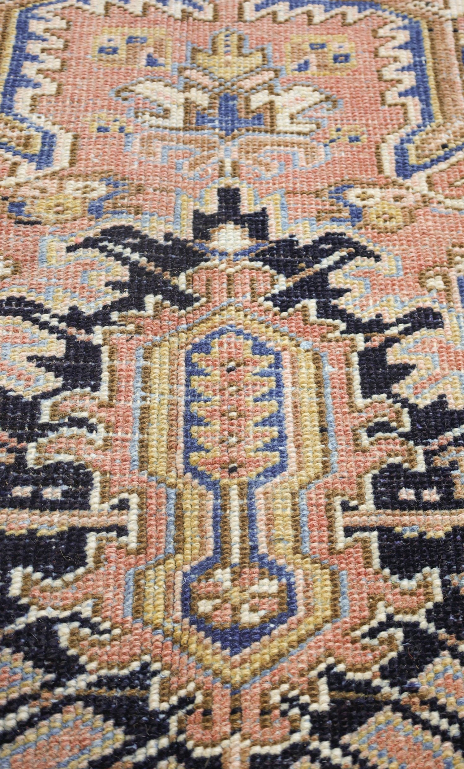 Vintage Heriz Handwoven Tribal Rug, J70006