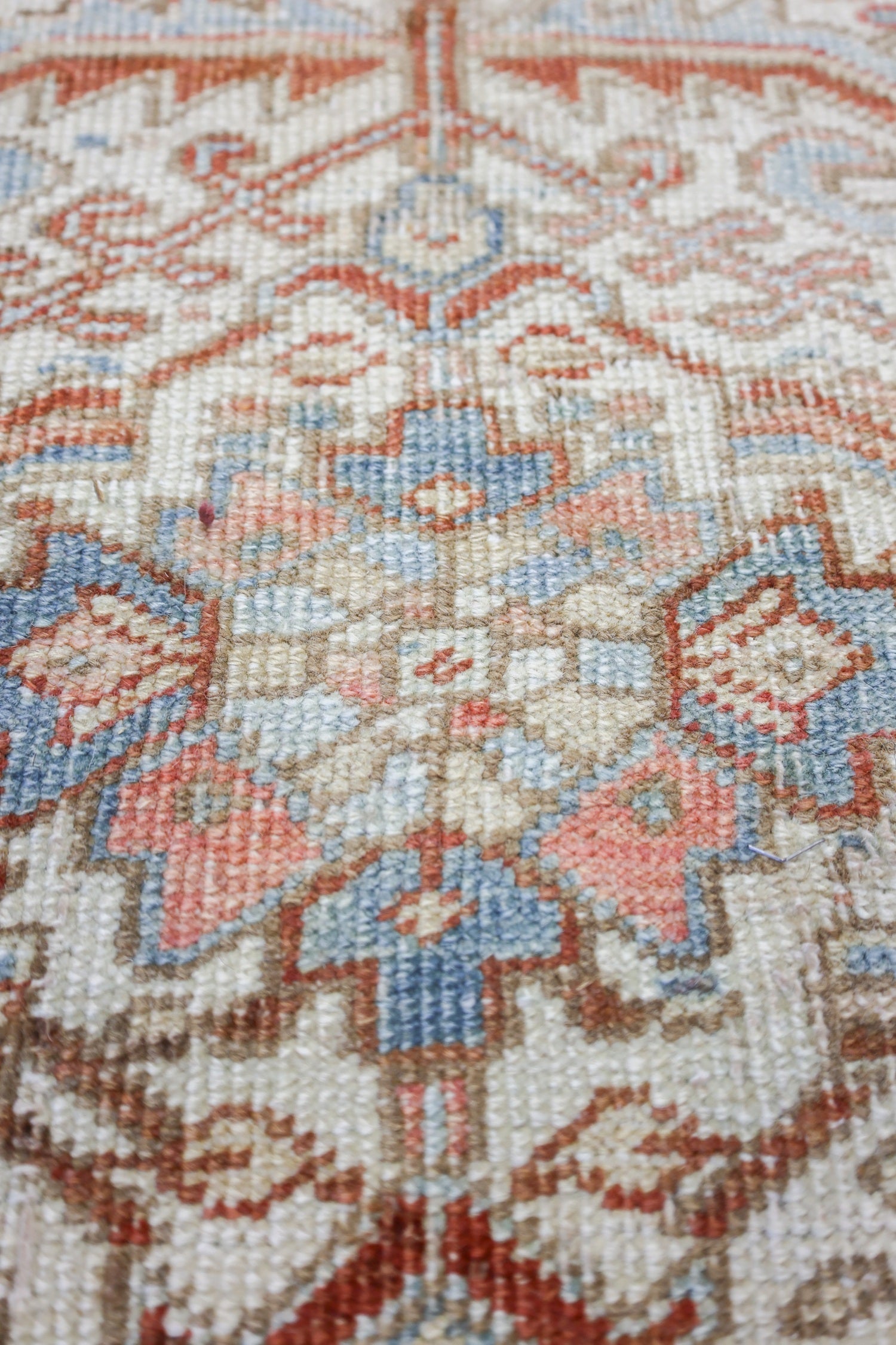 Vintage Heriz Handwoven Tribal Rug, J70007