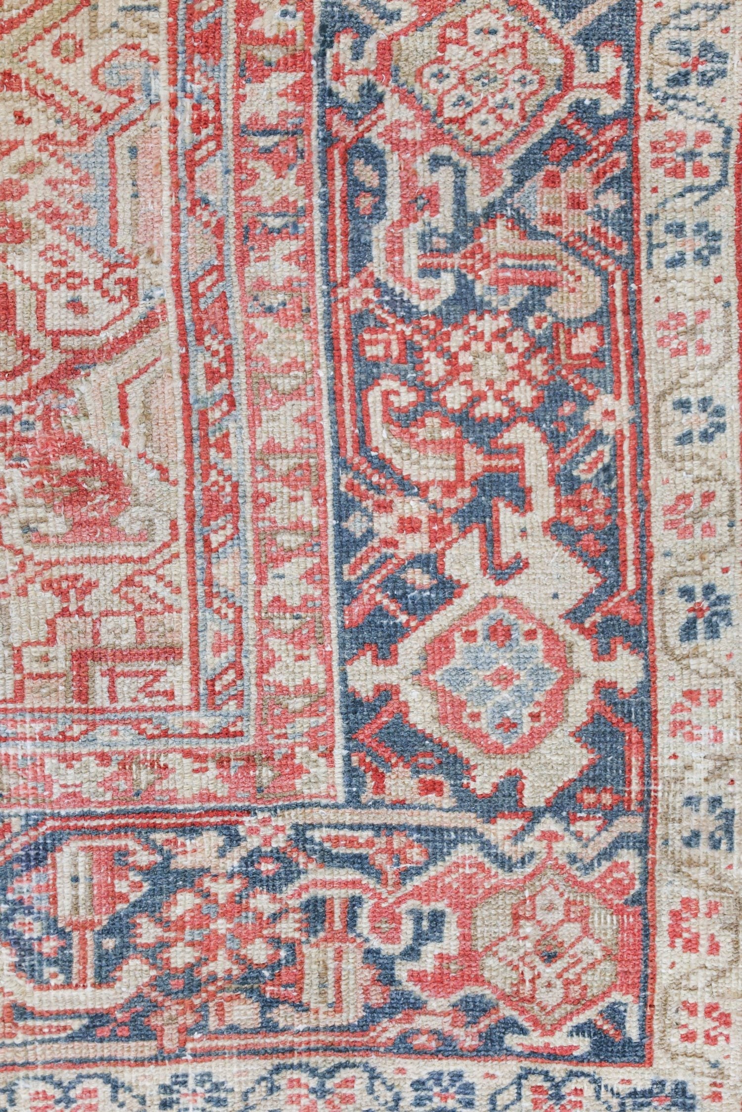 Vintage Heriz Handwoven Tribal Rug, J70011