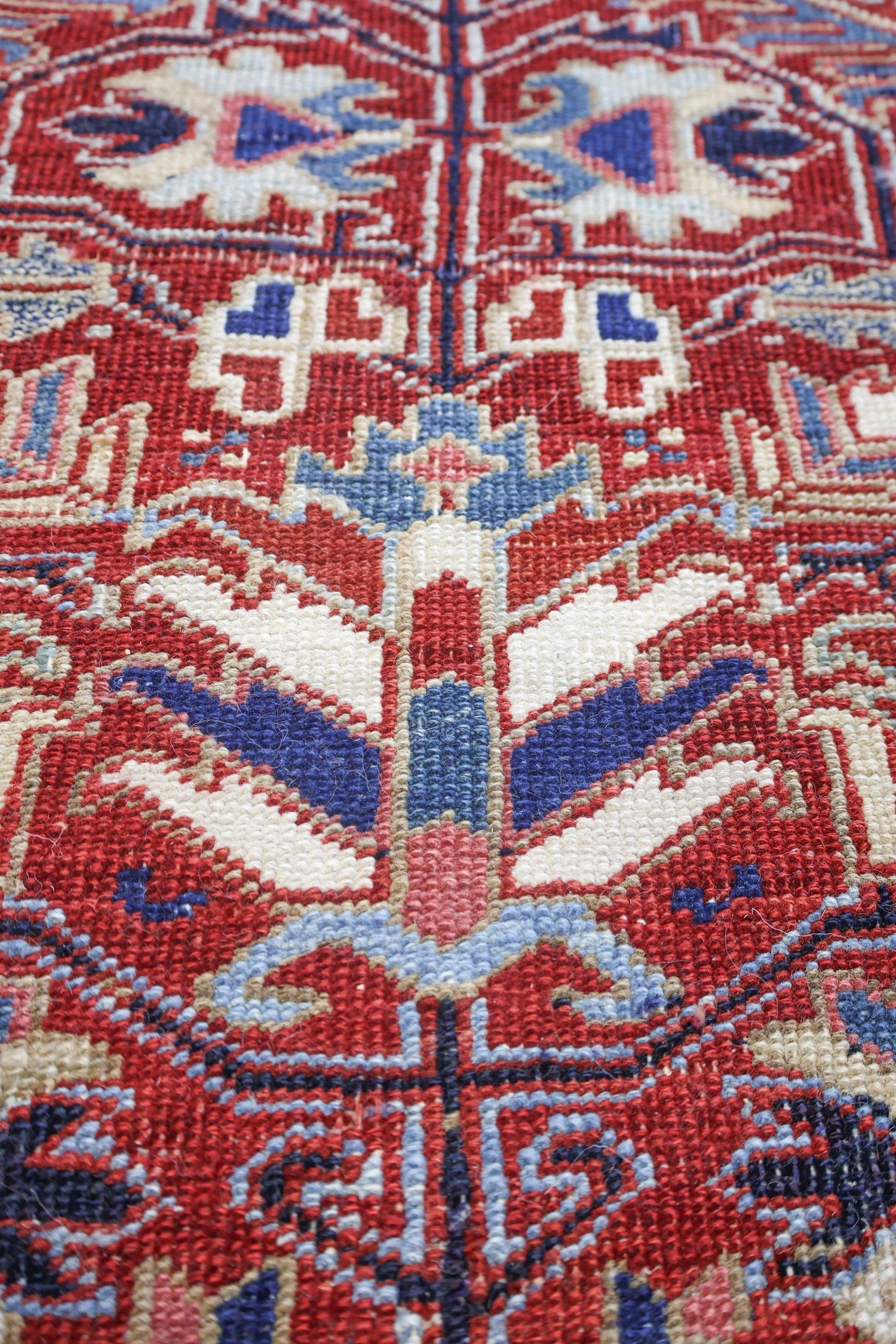 Vintage Heriz Handwoven Tribal Rug, J70012