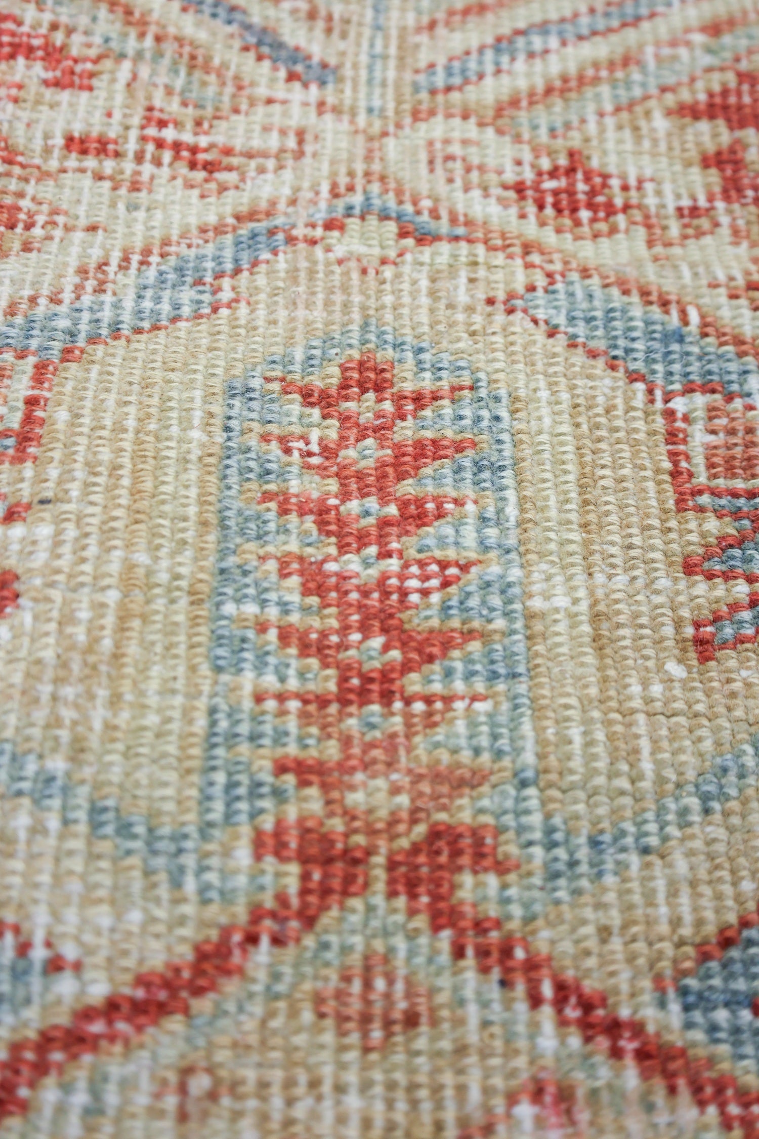 Vintage Heriz Handwoven Tribal Rug, J70015