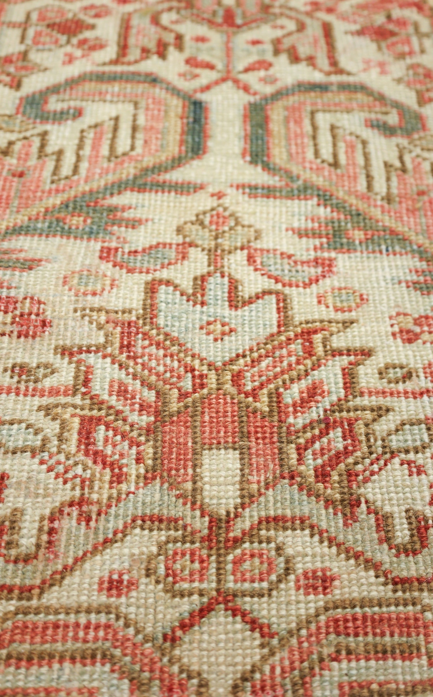 Vintage Heriz Handwoven Tribal Rug, J70016